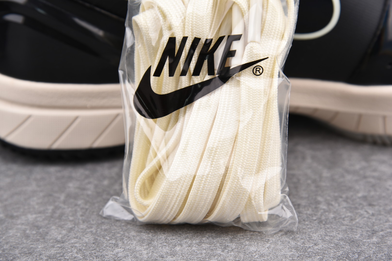 Nike Kobe 4 Protro Undefeated Black Mamba