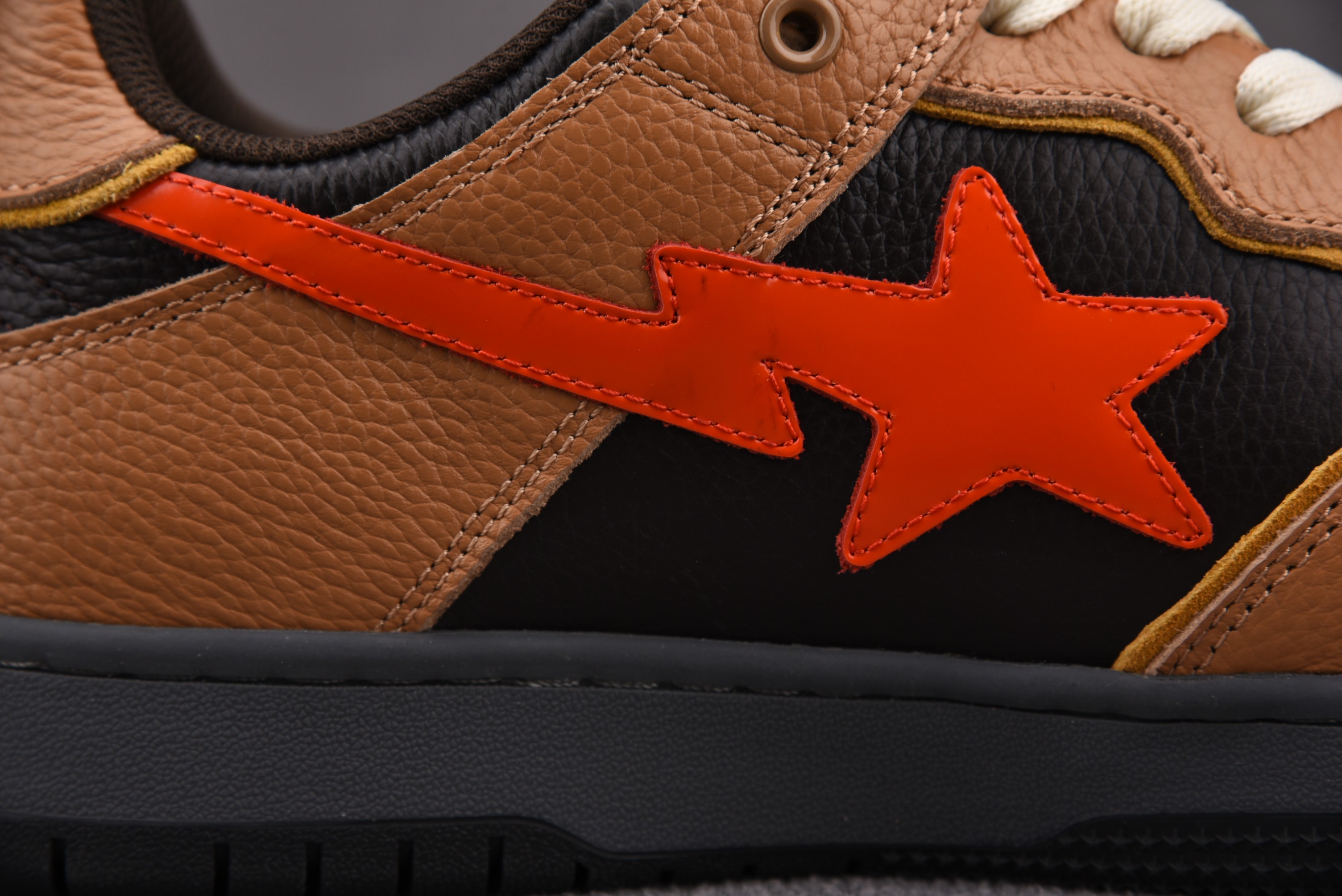 A BATHING APE BAPE SK8 STA Yellow Brown