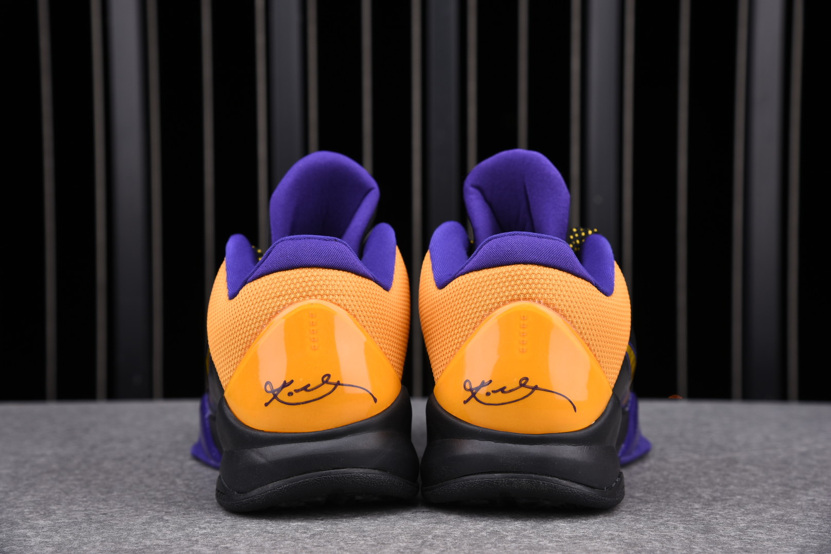 Nike ZOOM KOBE 5 X 'LAKERS AWAY'