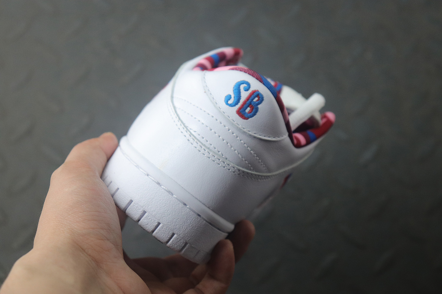Nike SB Dunk Low Parra