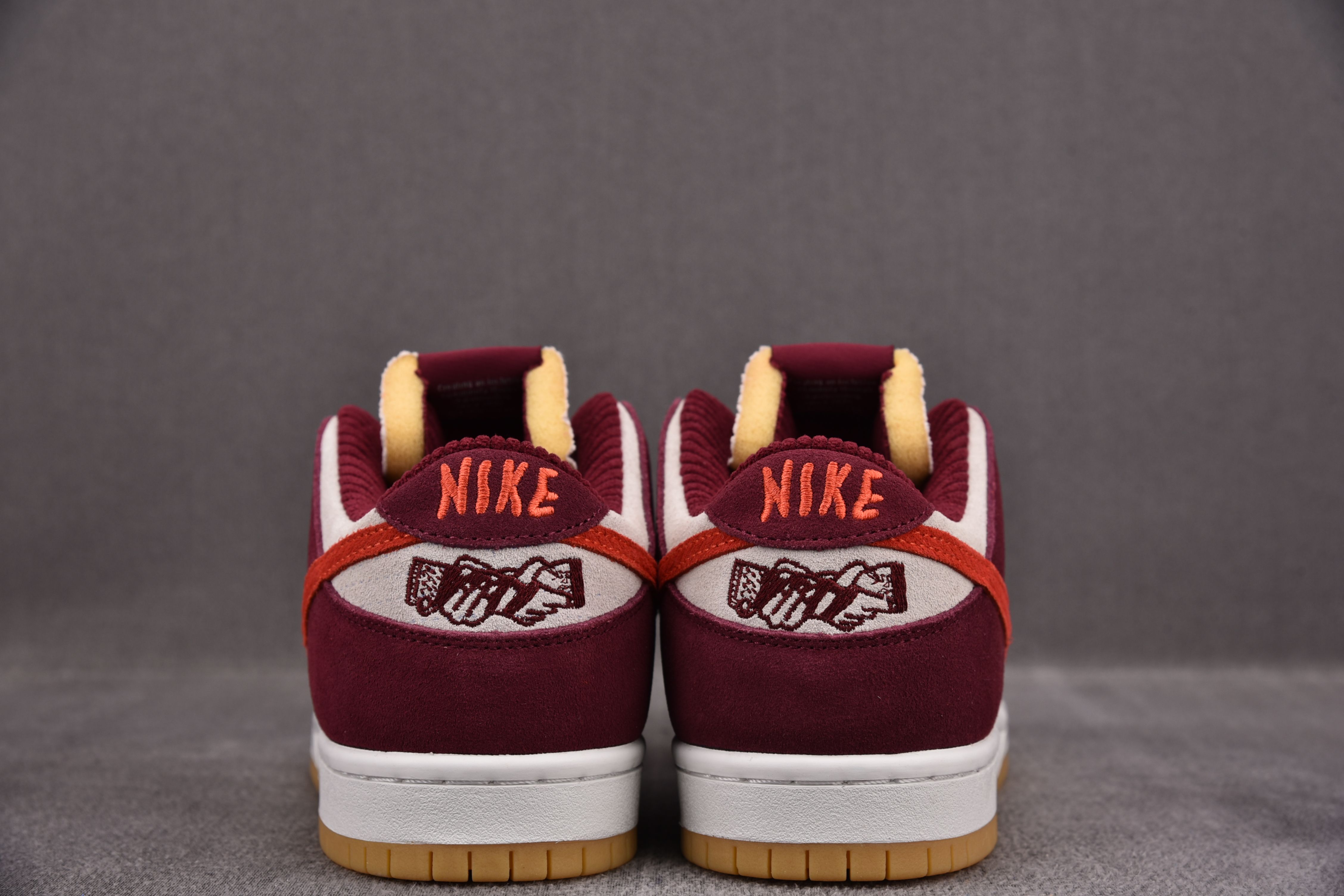 Nike Dunk Low Skate Like a Girl