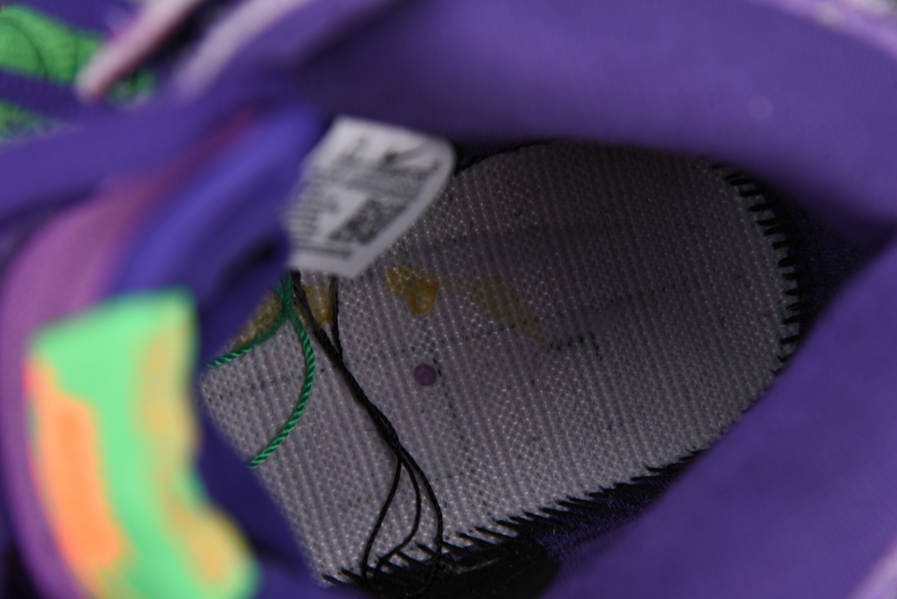 Nike SB Dunk High Reverse Skunk 420 (Special Box)