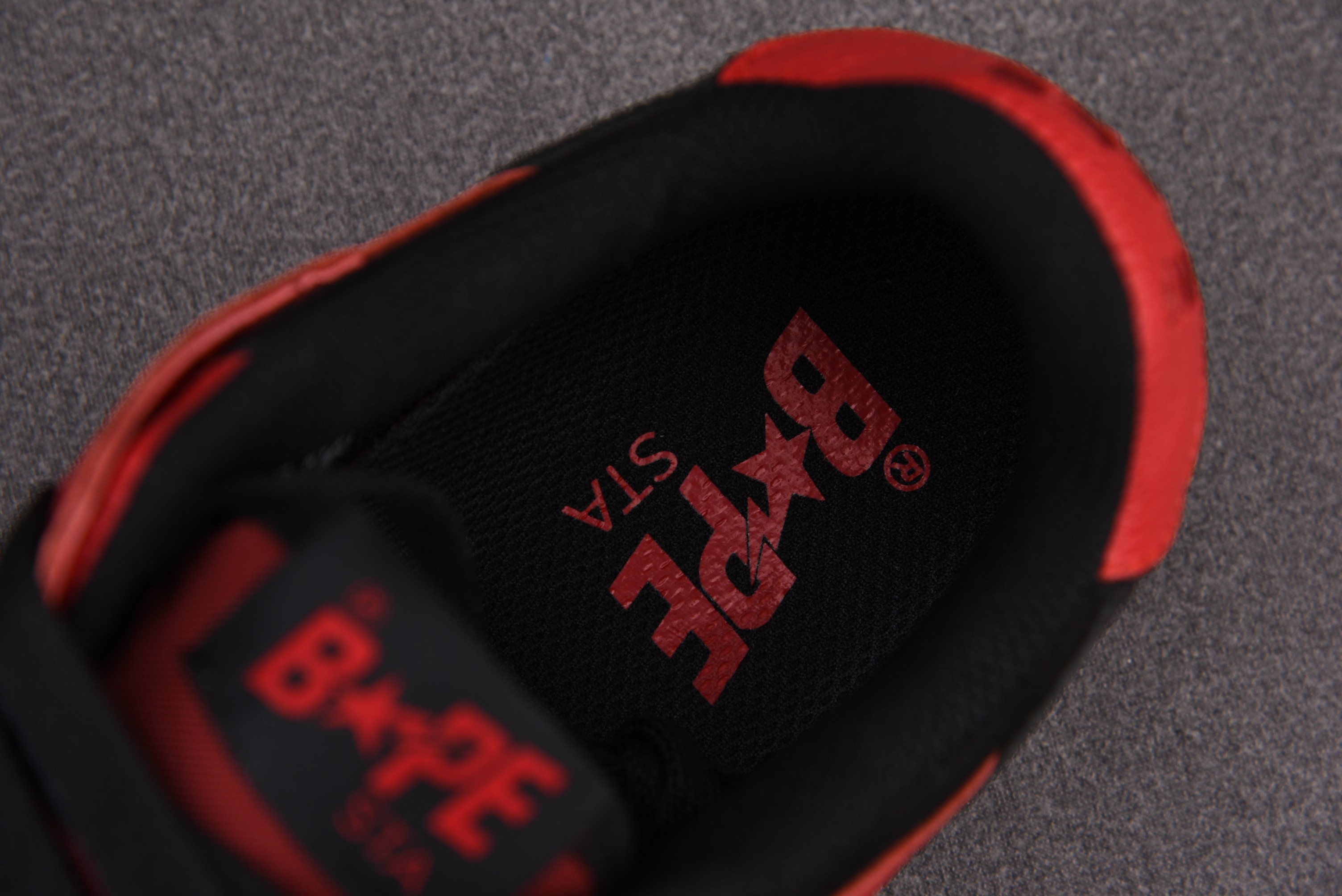 A BATHING APE BAPE SK8 STA Black Red