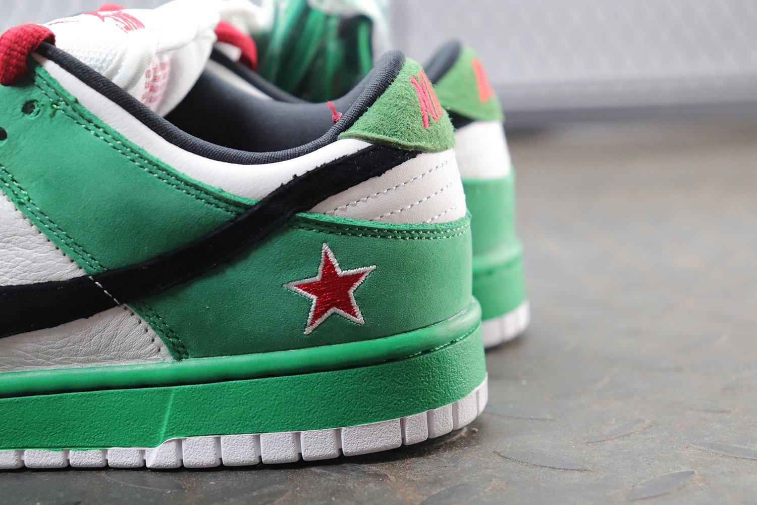 Nike SB Dunk Low Pro Heineken