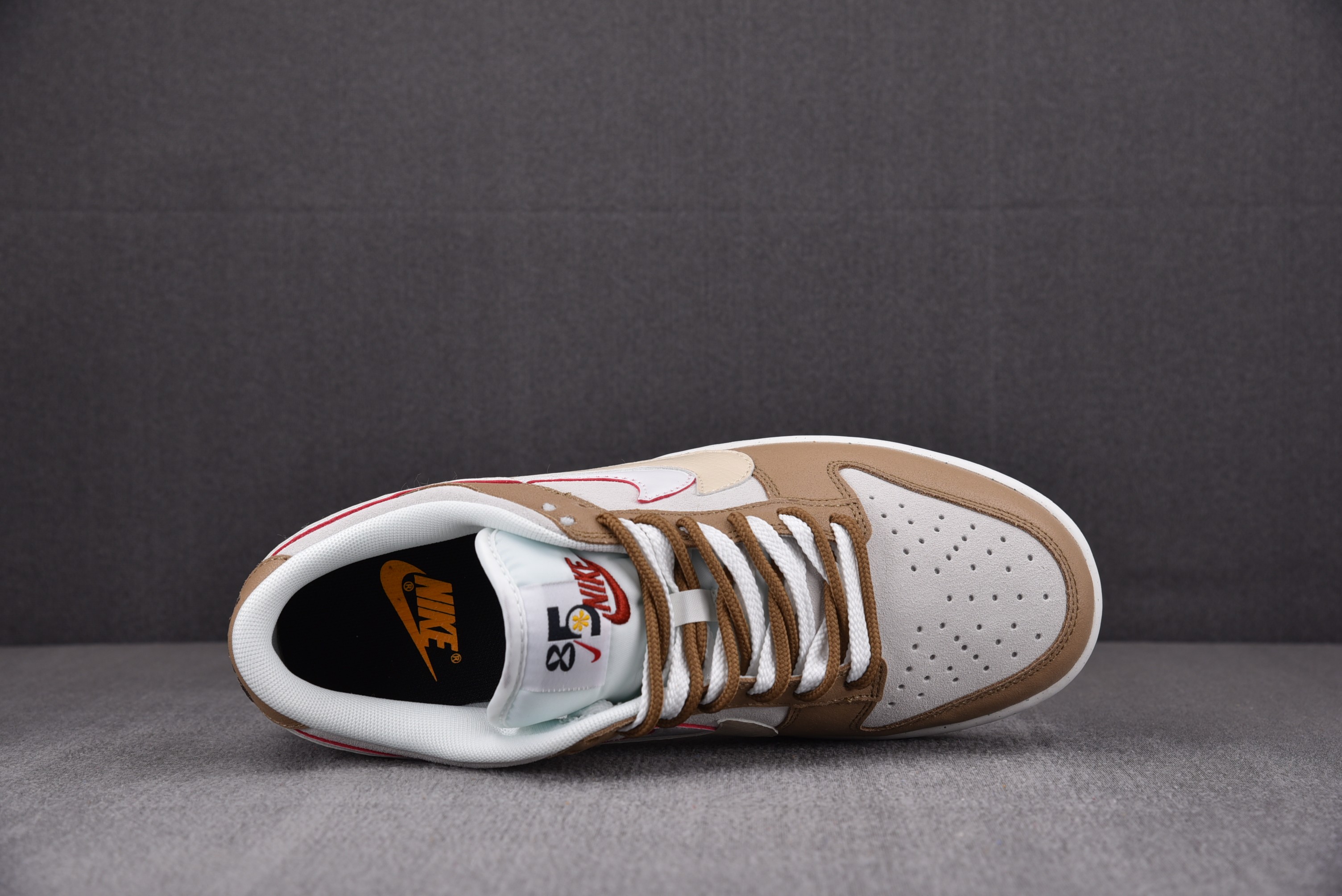 NK Dunk Low SE Confession Graffiti