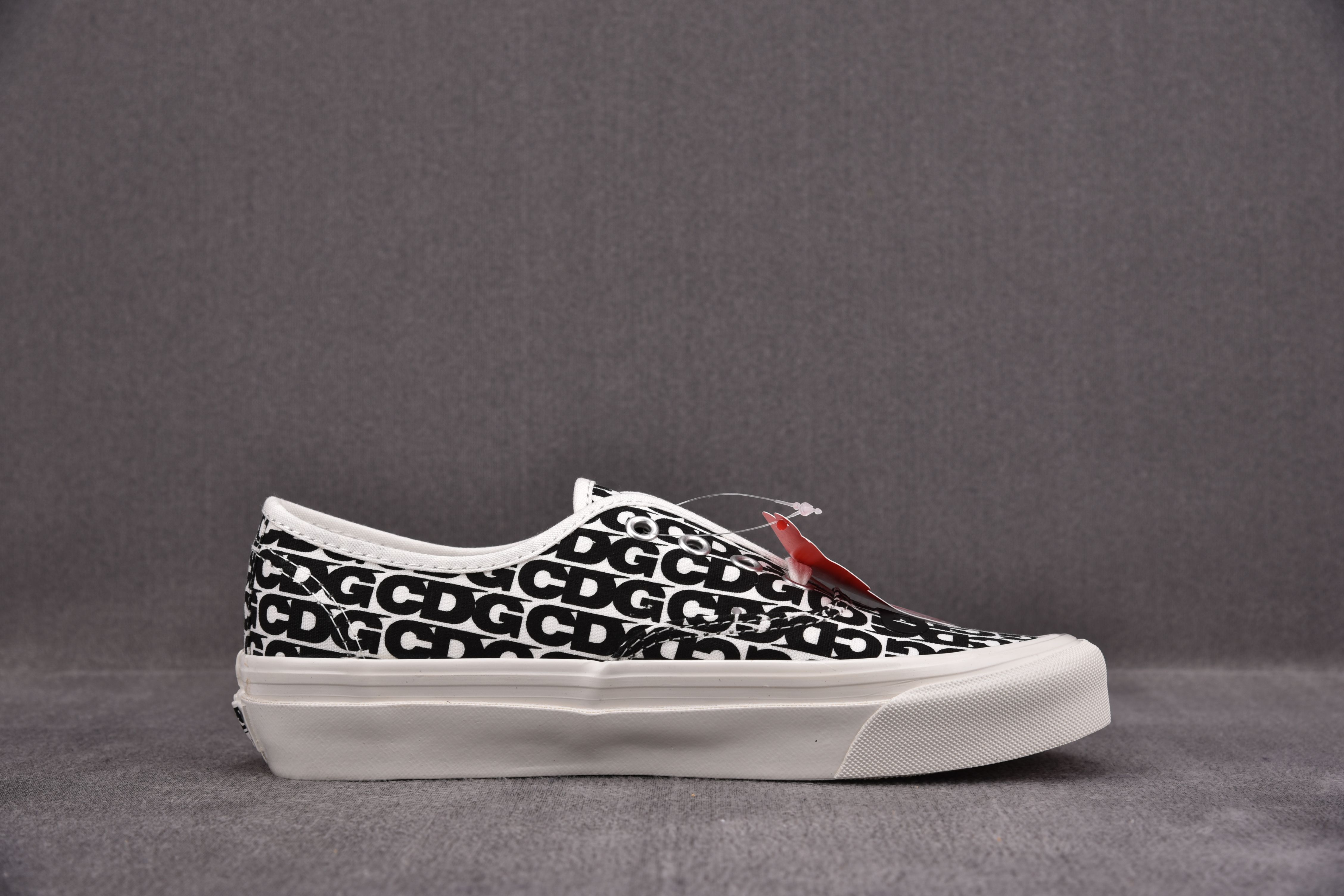Vans Authentic Comme des Garcons Black Heel Tab (Curved Rubber)