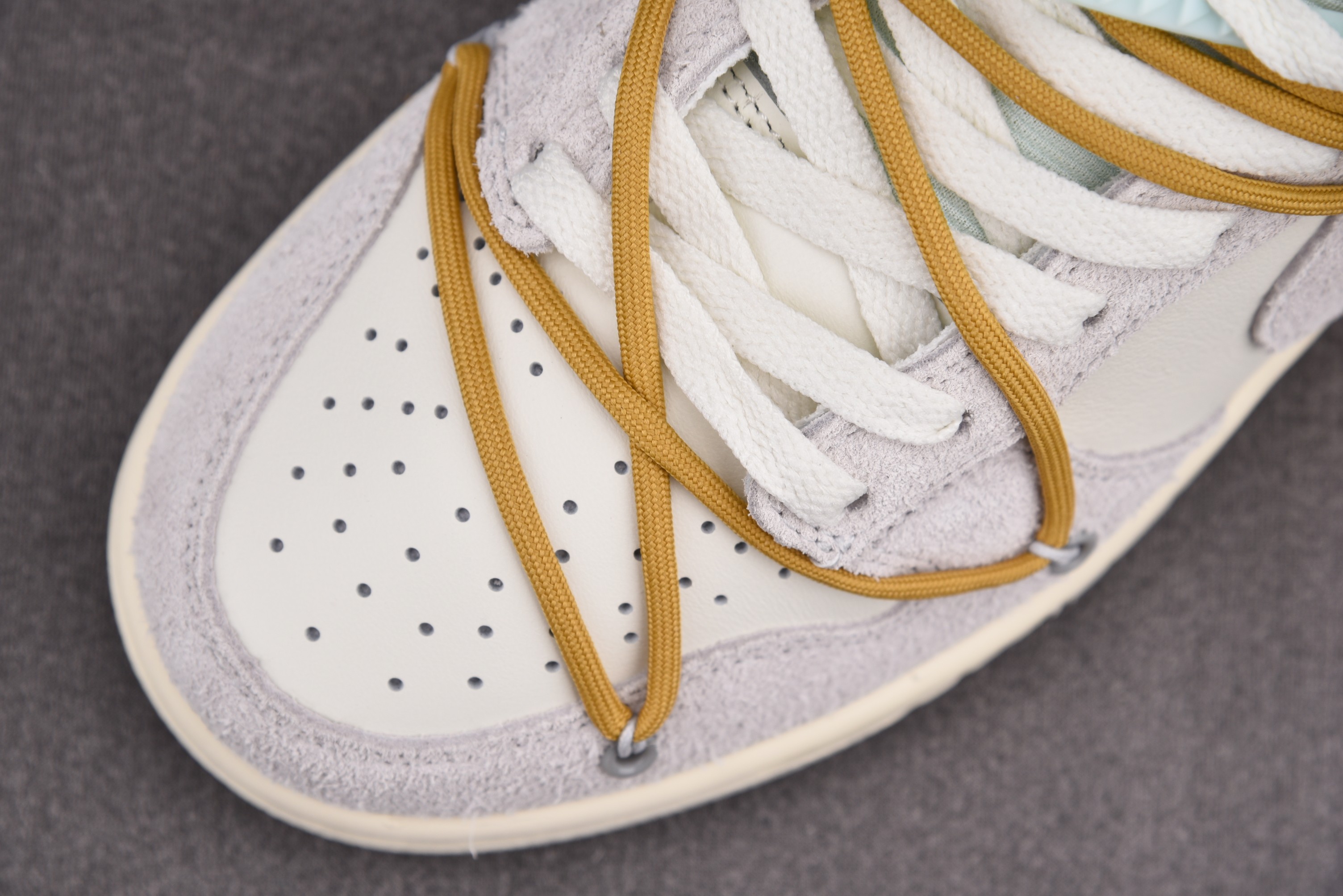 Nike Dunk Low Off-White Lot 37