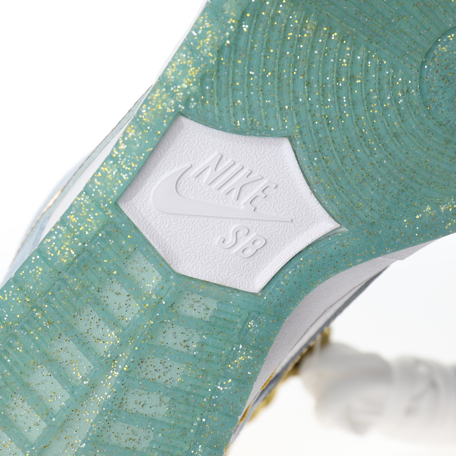 Nike SB Dunk Low Sean Cliver（Special Box）