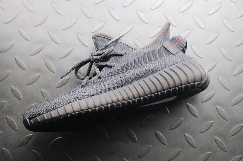 【Clearance】 adidas Yeezy Boost 350 V2 Static Black Non-Reflective（US4）