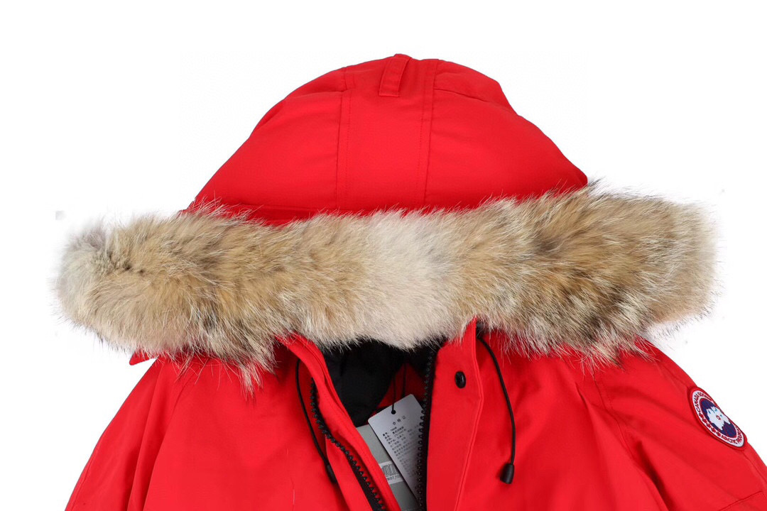 01 Canada Goose Chilliwack 7999M Red
