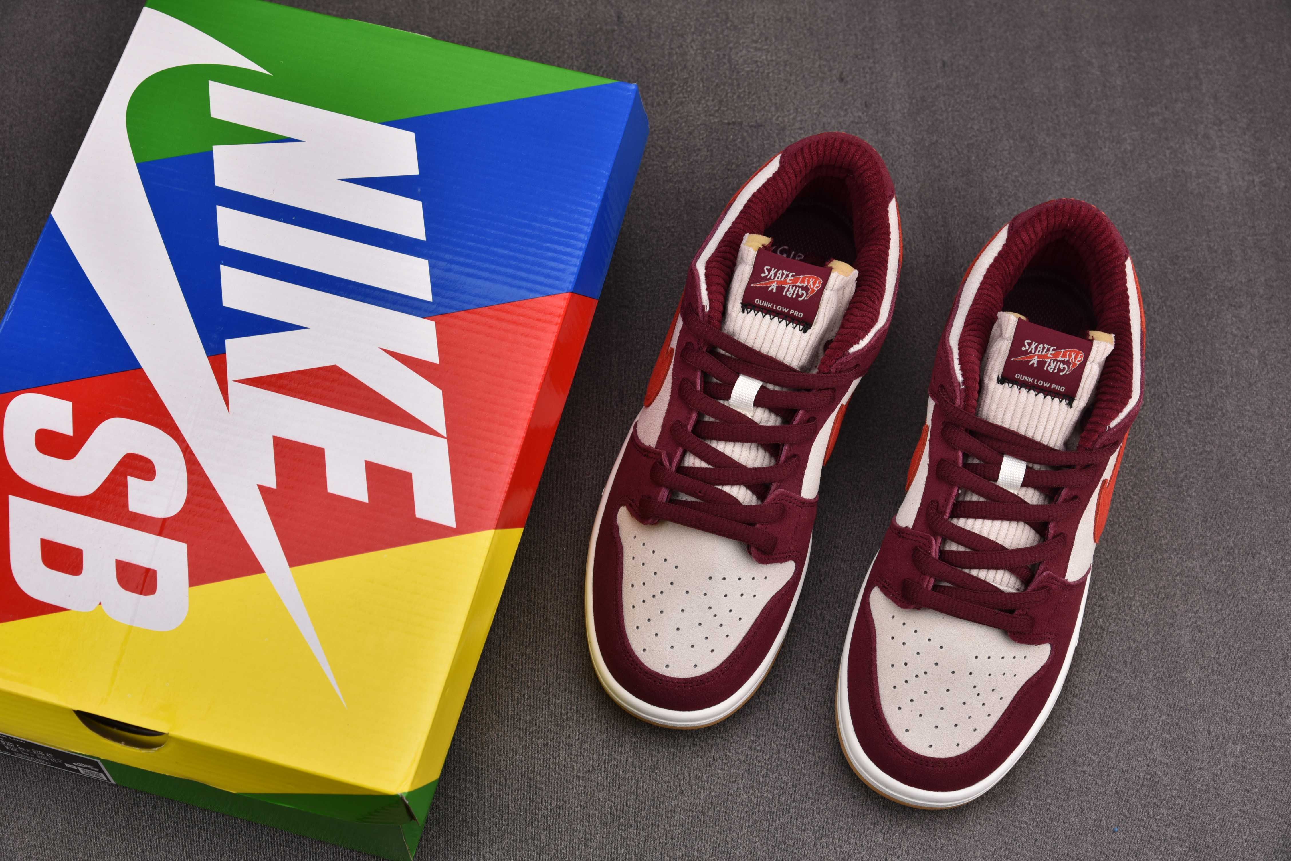 Nike Dunk Low Skate Like a Girl