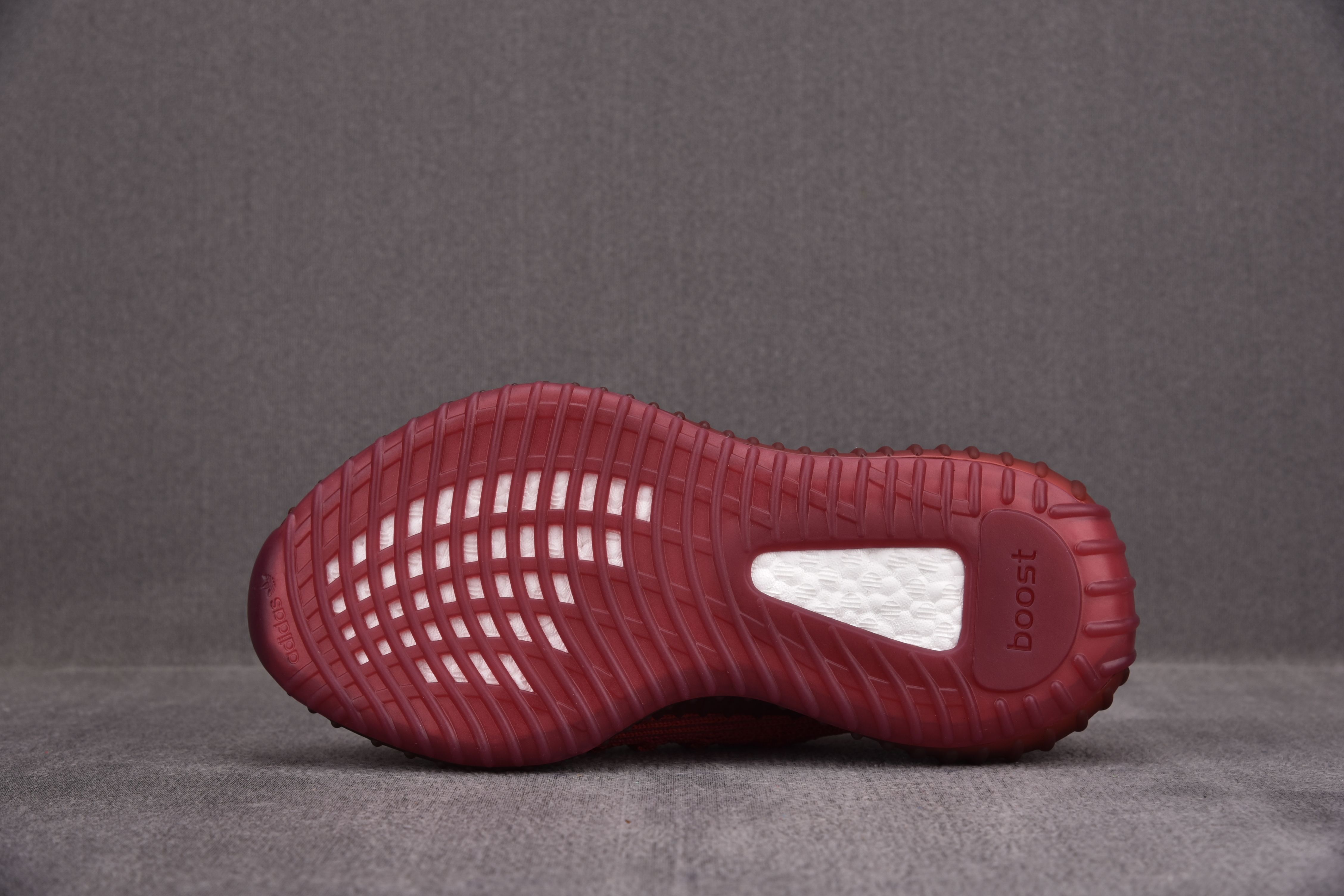 adidas Yeezy 350 V2 CMPCT Slate Red