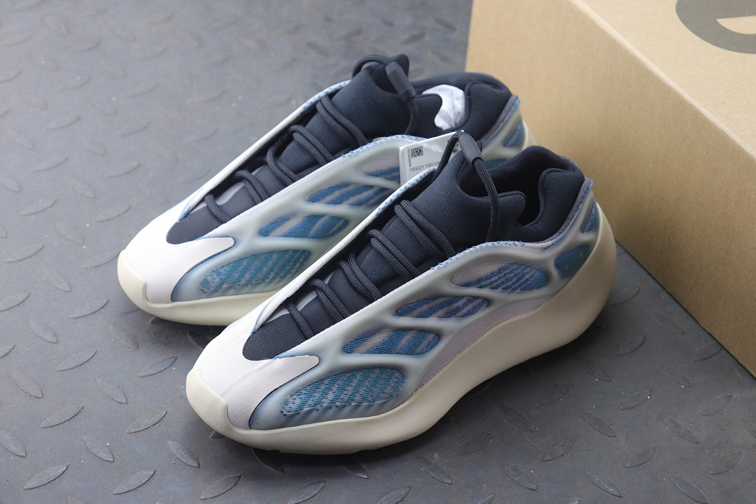 adidas Yeezy 700 V3 Kyanite