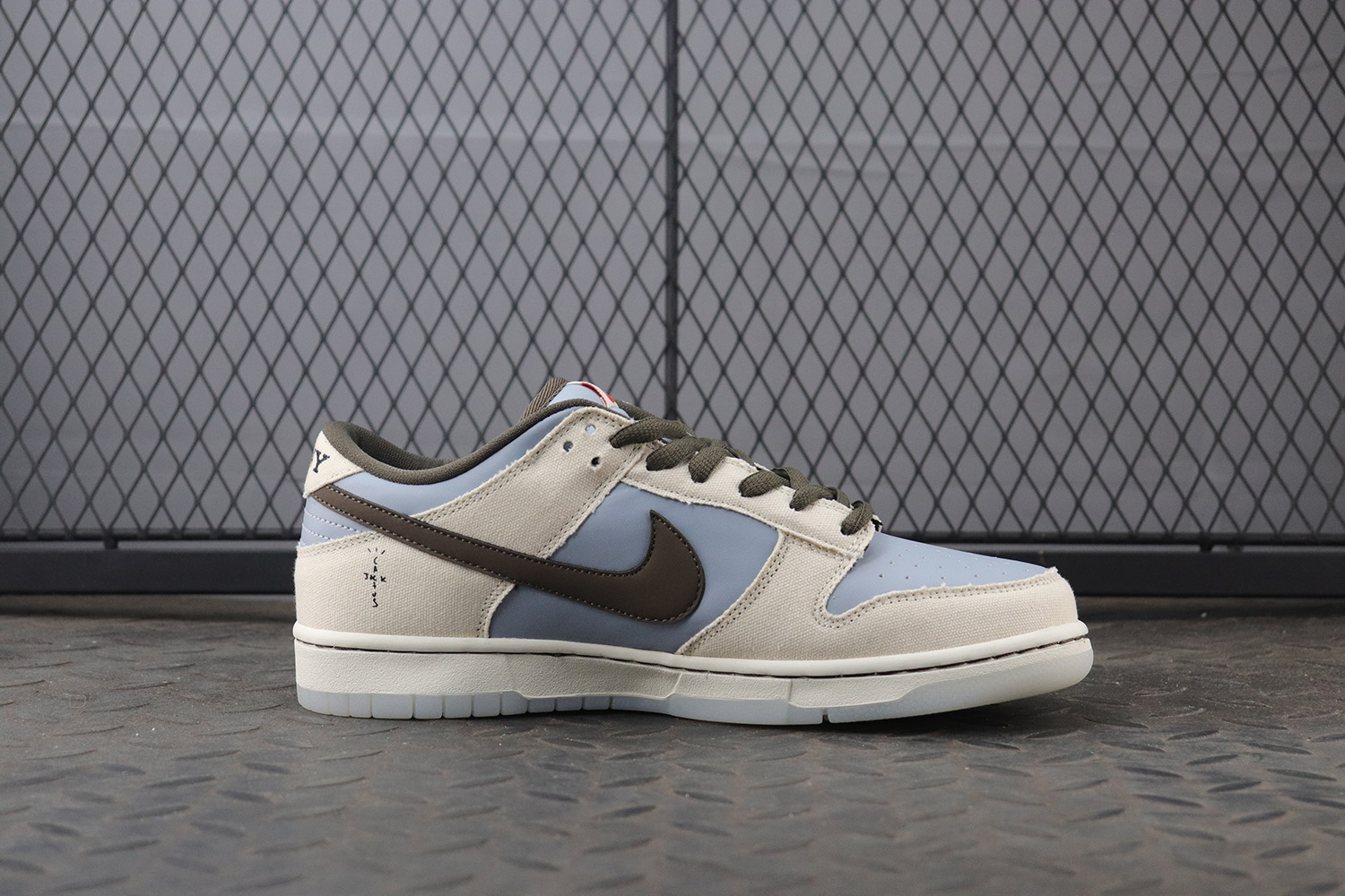 【Clearance】Nike Dunk Low Travis Scott x Playstation（US10.5）