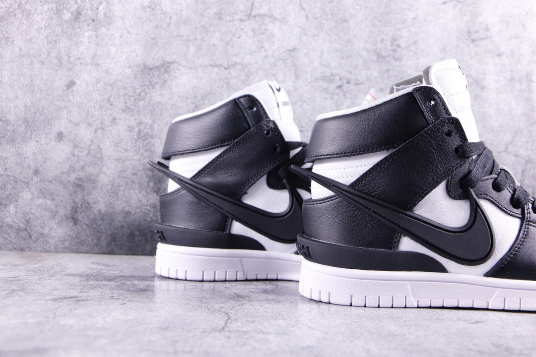 Nike Dunk High Ambush Black White