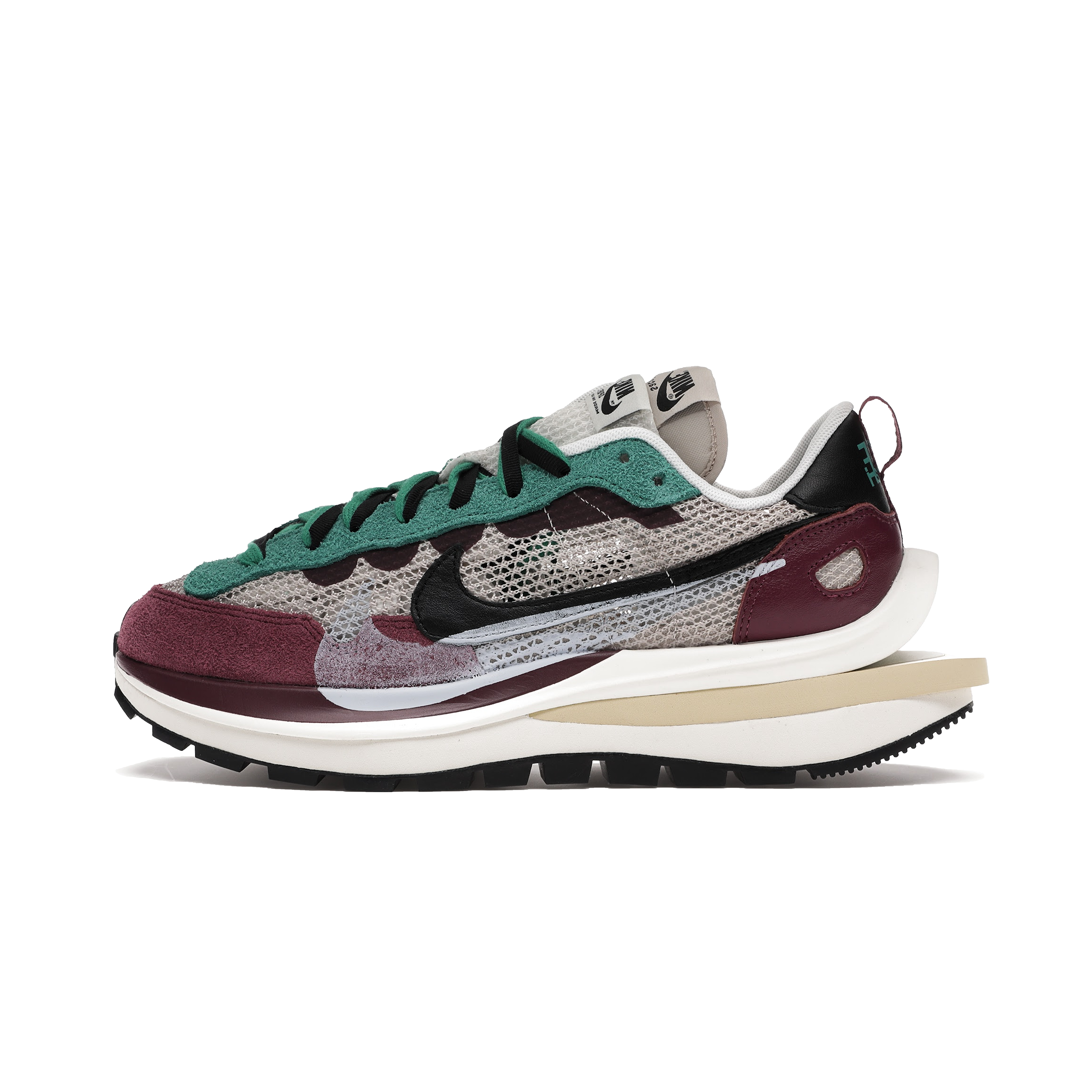 Nike Vaporwaffle sacai Villain Red Neptune Green