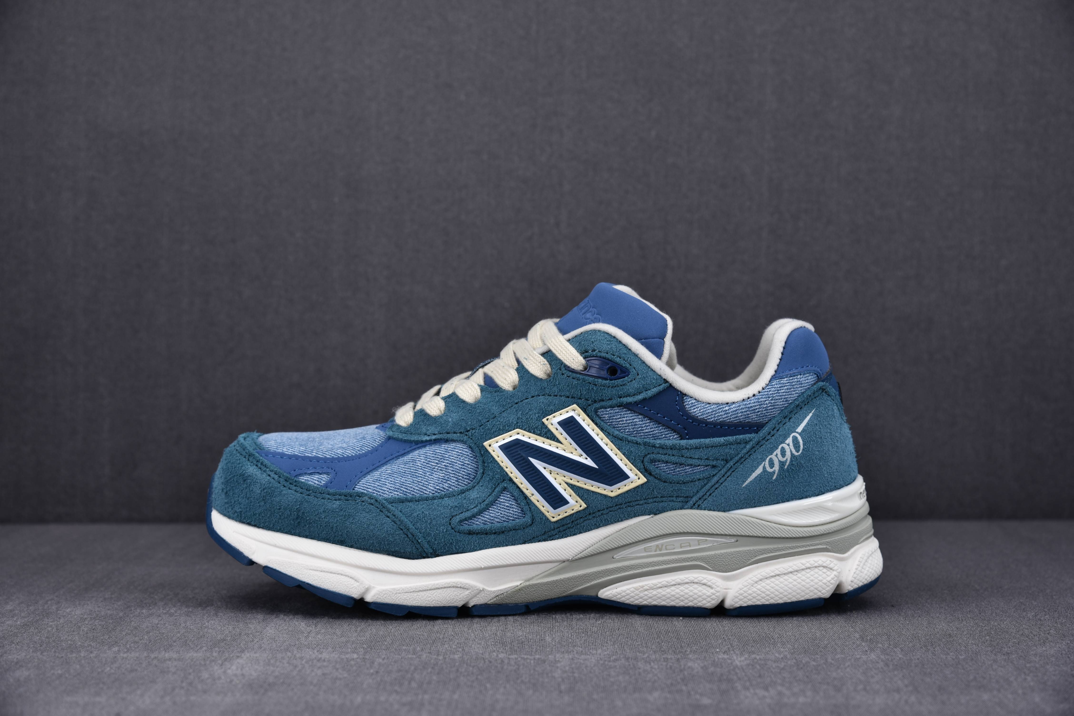 New Balance 990v3 Levi's Denim