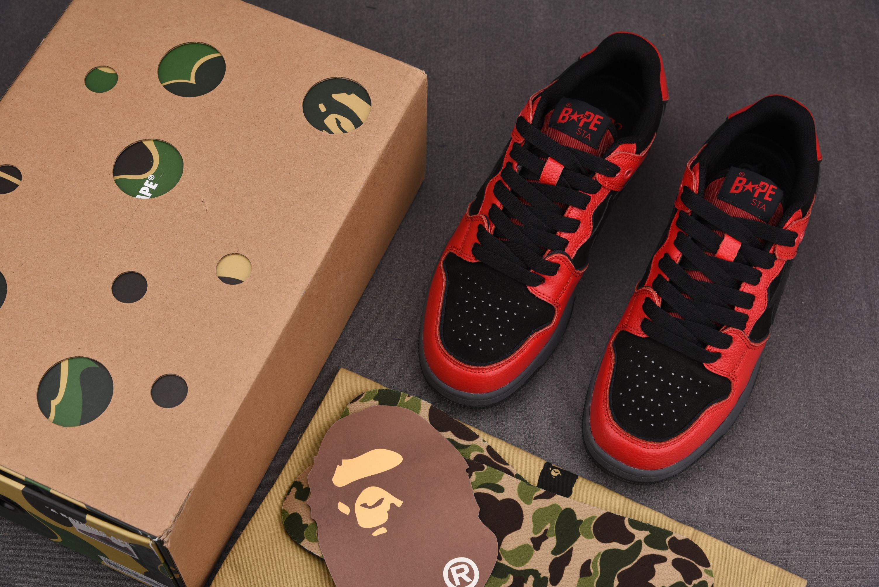 A BATHING APE BAPE SK8 STA Black Red