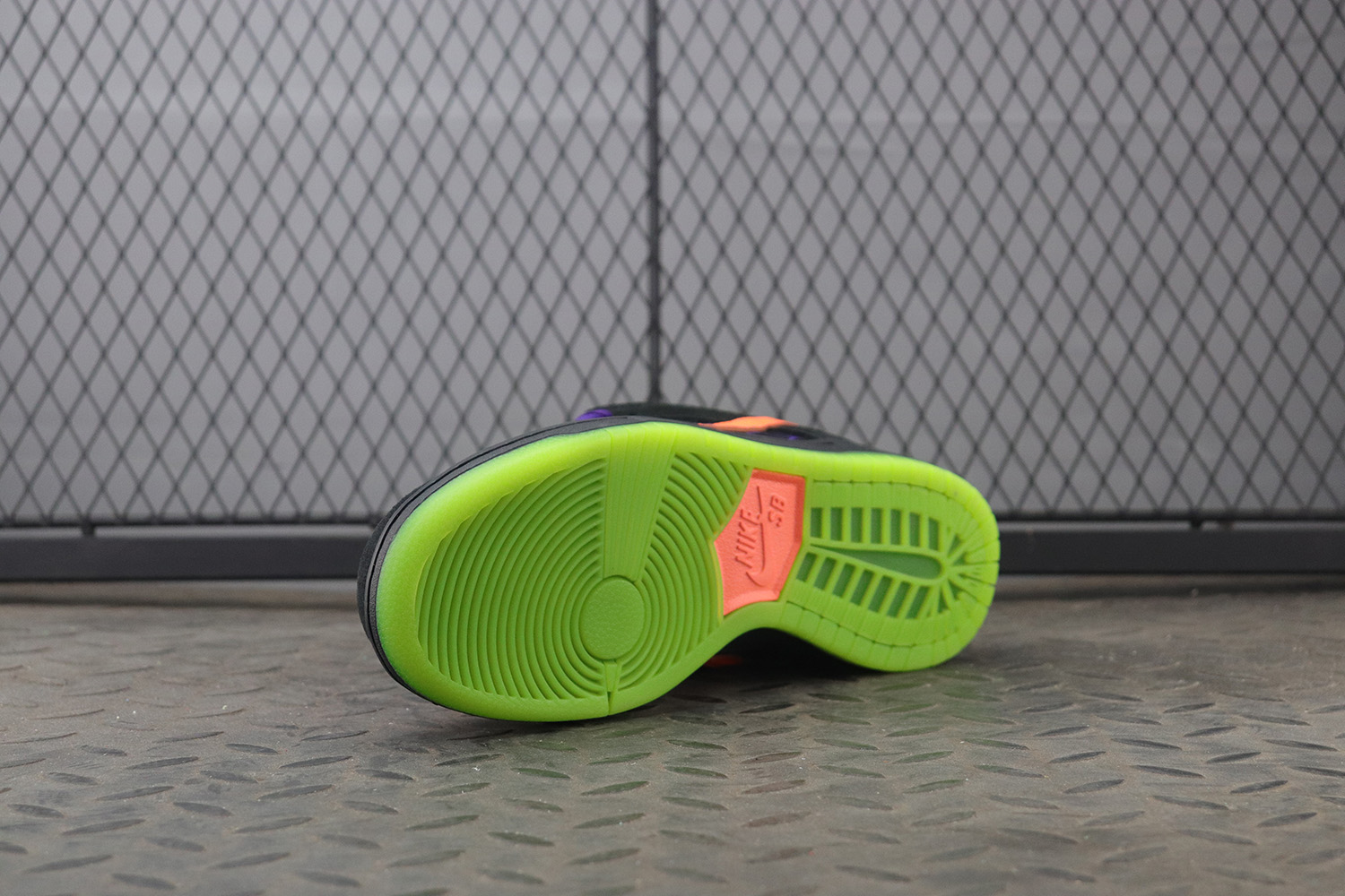 Nike SB Dunk Low Night of Mischief Halloween (Regular Box)