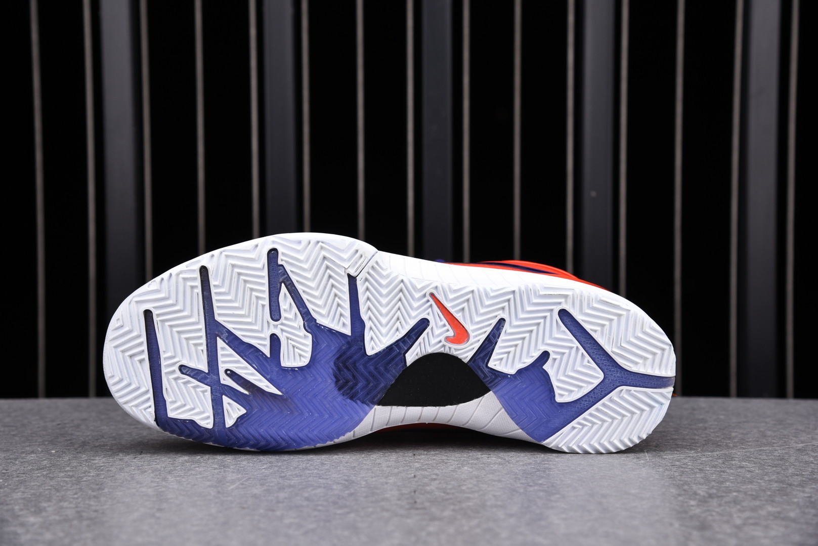 Nike Kobe 4 Protro Undefeated Phoenix Suns