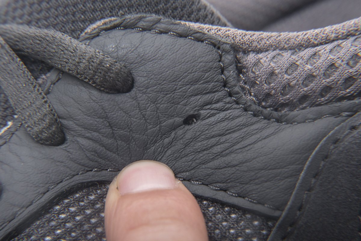 adidas Yeezy Boost 700 Mauve