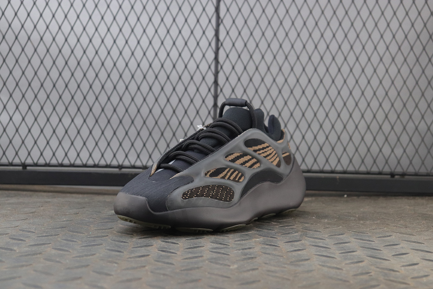 【Clearance】 Adidas Yeezy 700 V3 Clay Brown（US9.5）