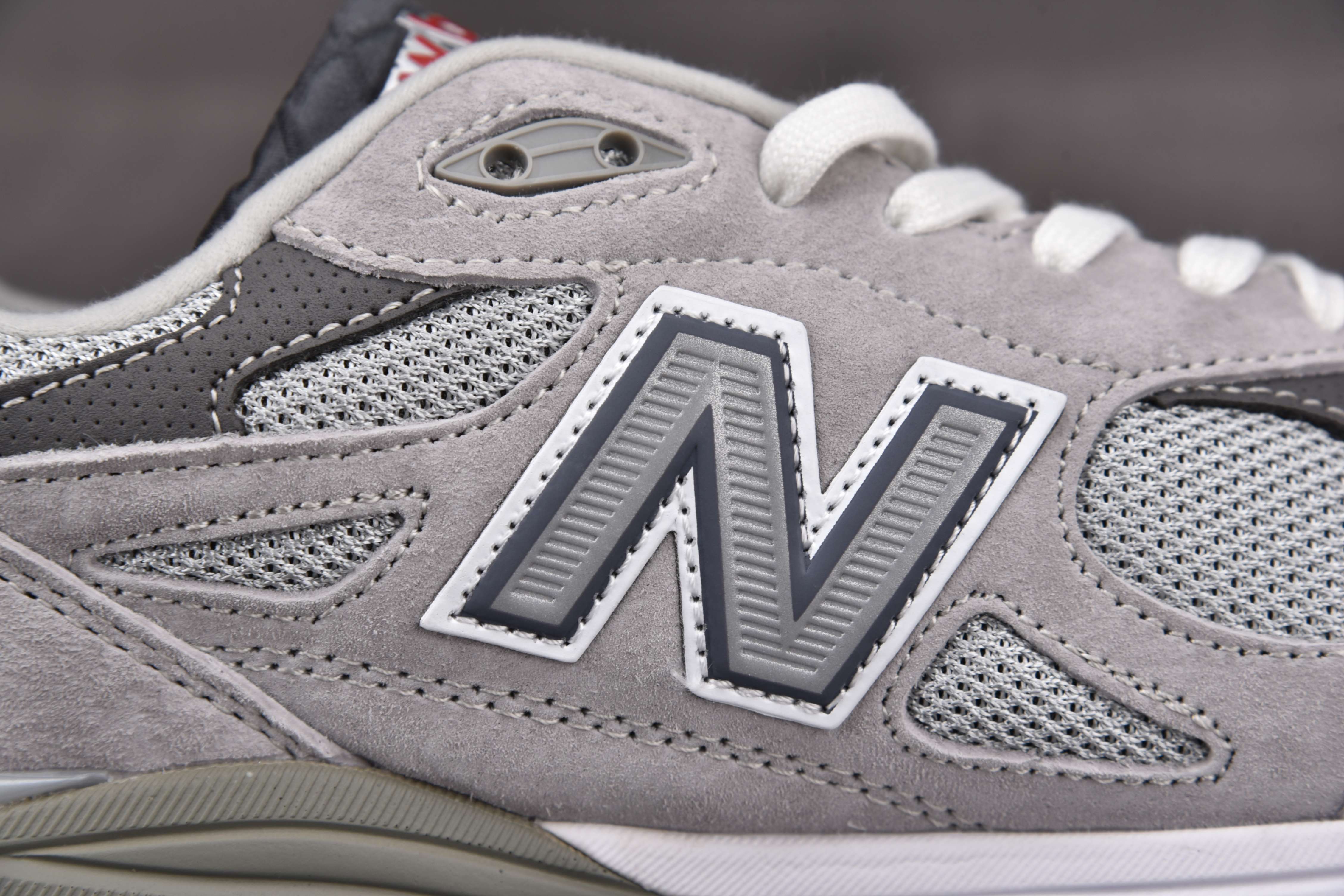 New Balance 990v3 MiUSA Version 3 Grey