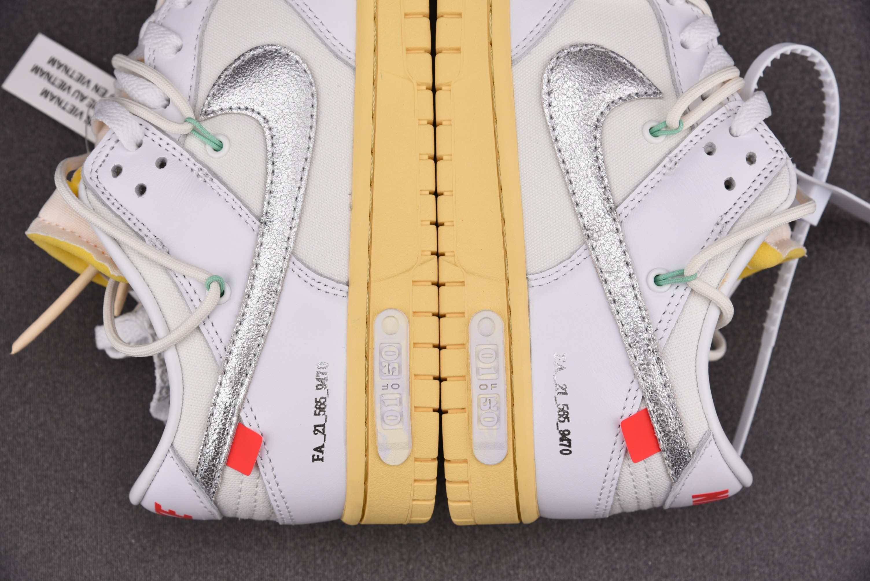 Nike Dunk Low Off-White Lot 1