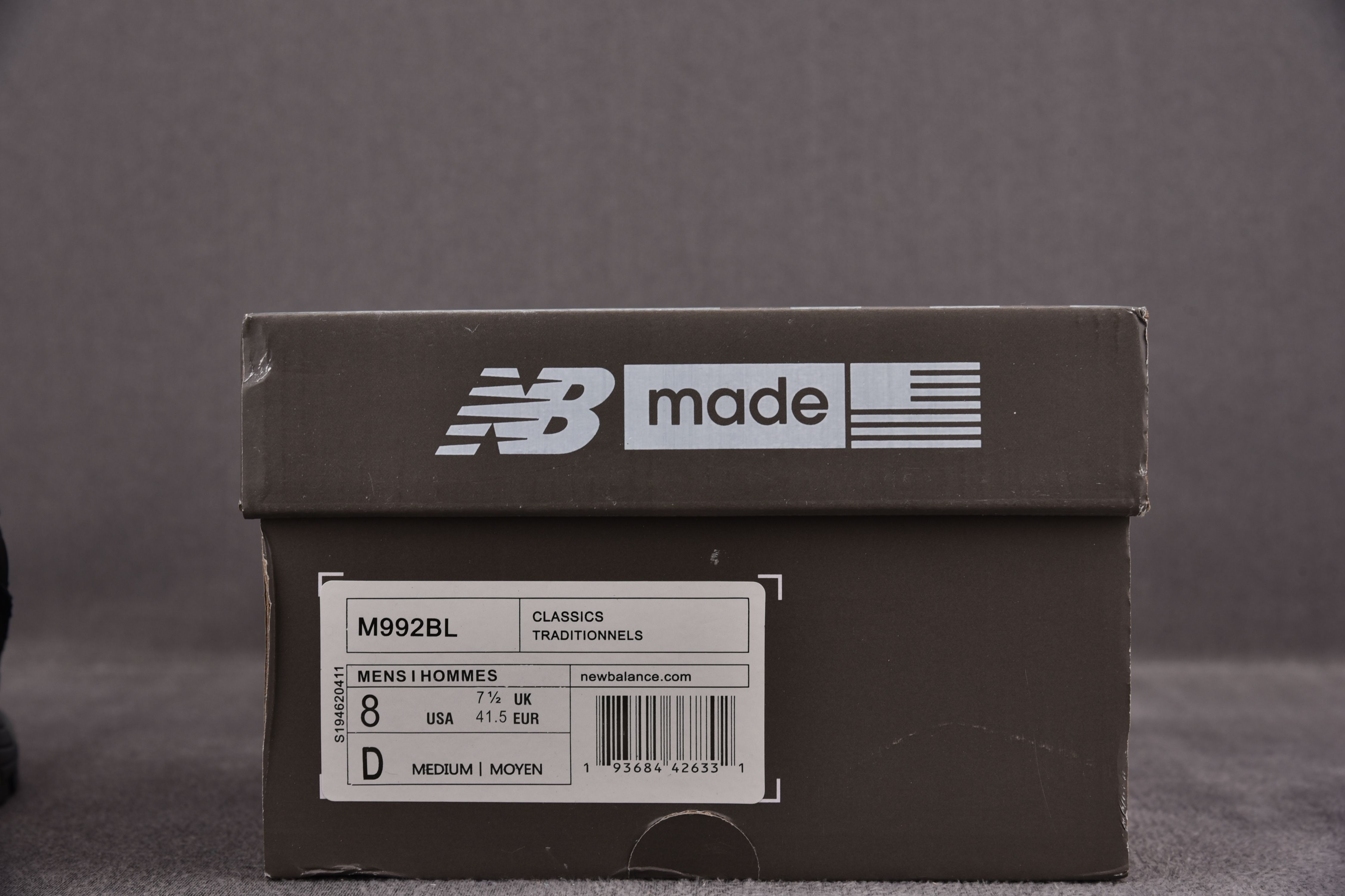 New Balance 992 Black Grey