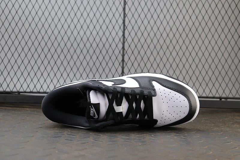 【RTS】Nike Dunk Low Retro White Black (2021)