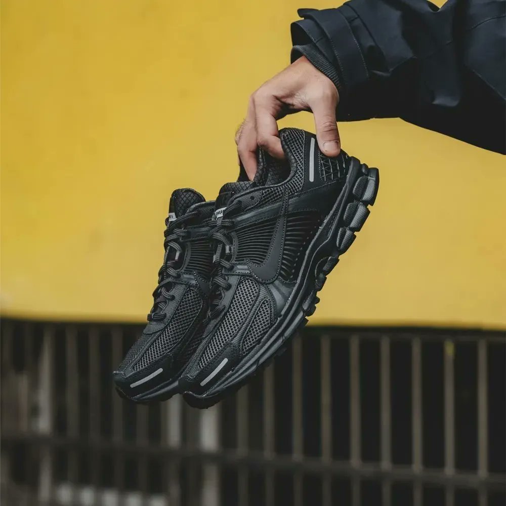 Nike Zoom Vomero 5 SP Anthracite