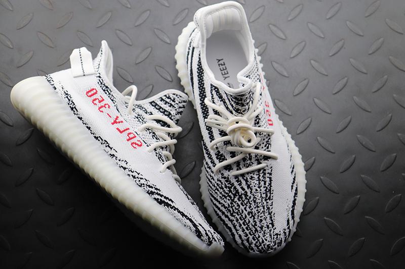 【Clearance】 adidas Yeezy Boost 350 V2 Zebra 2018（US13）