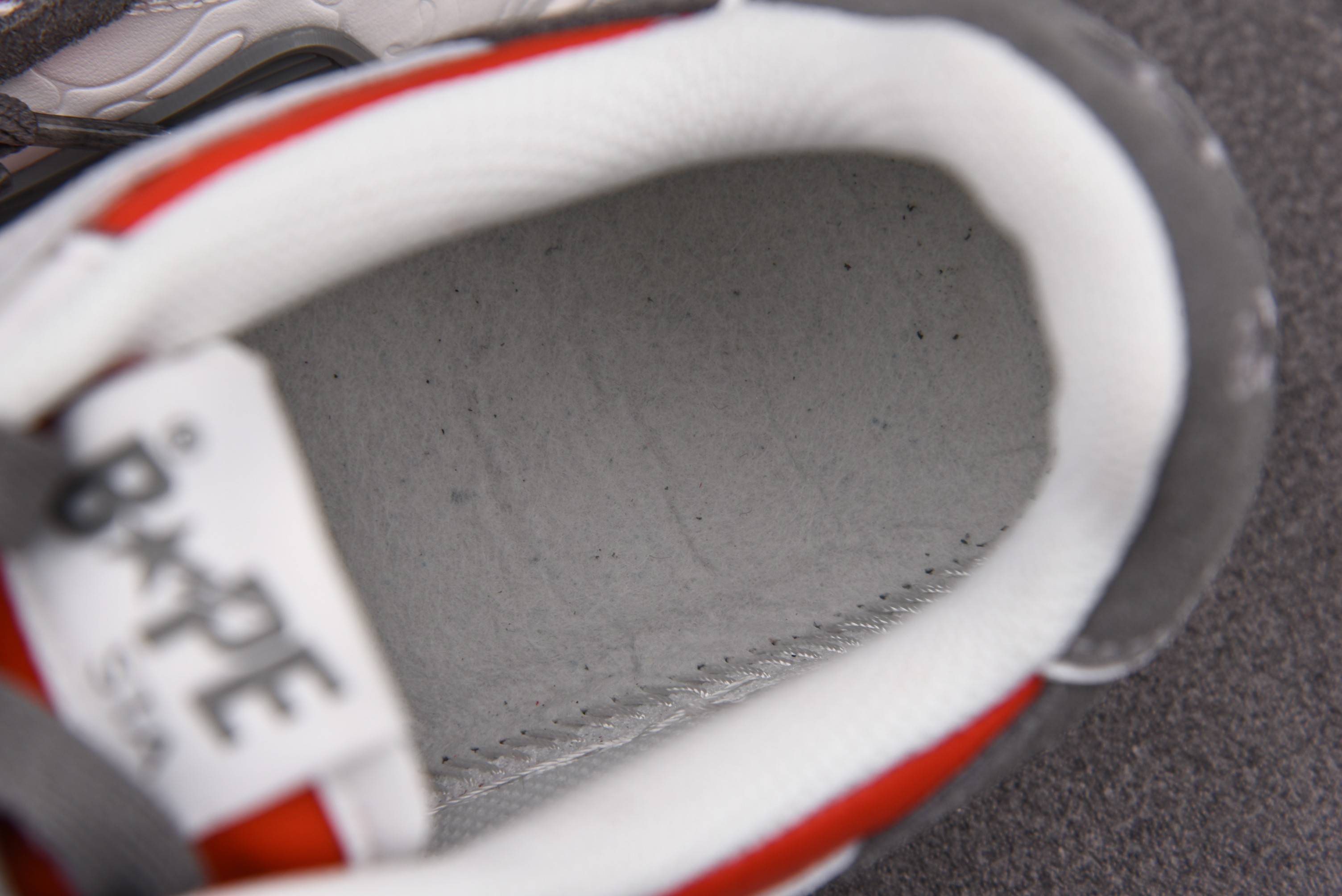 A Bathing Ape Bape SK8 Sta White Red