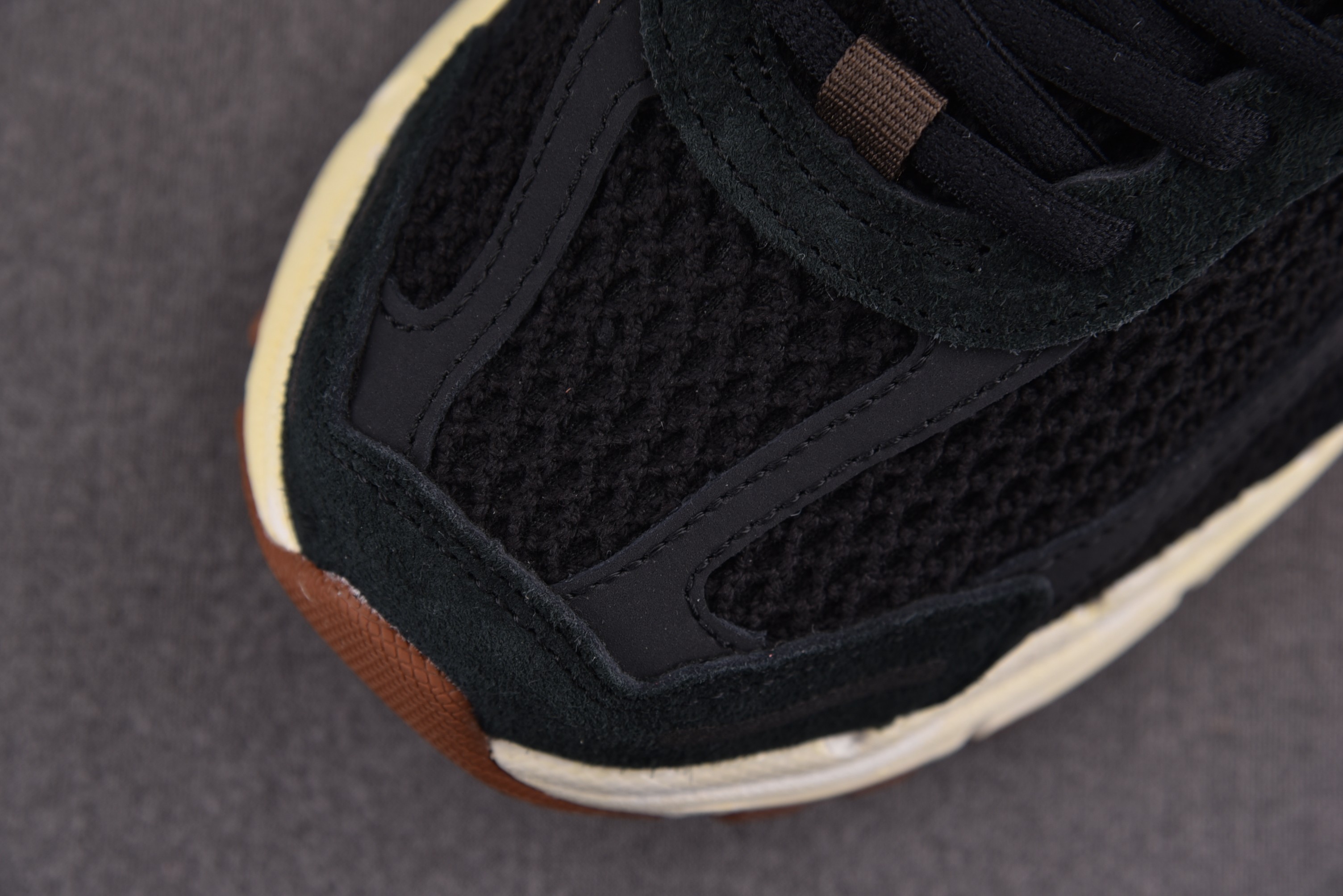 Nike Zoom Vomero 5 Black Sesame