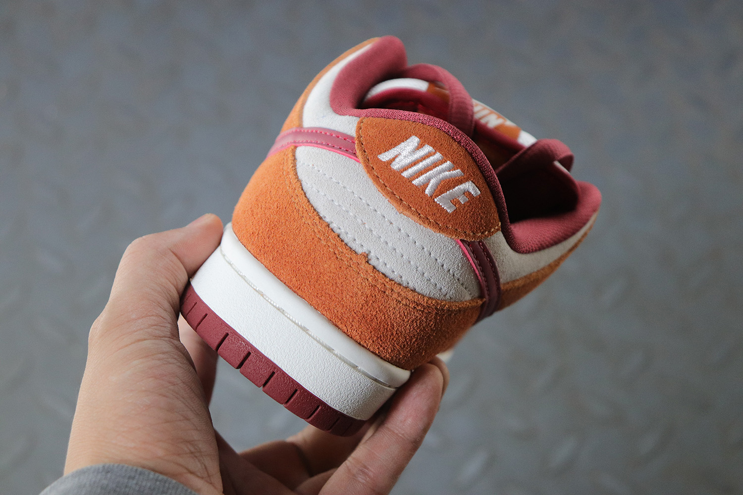 Nike SB Dunk Low Pro Dark Russet Cedar