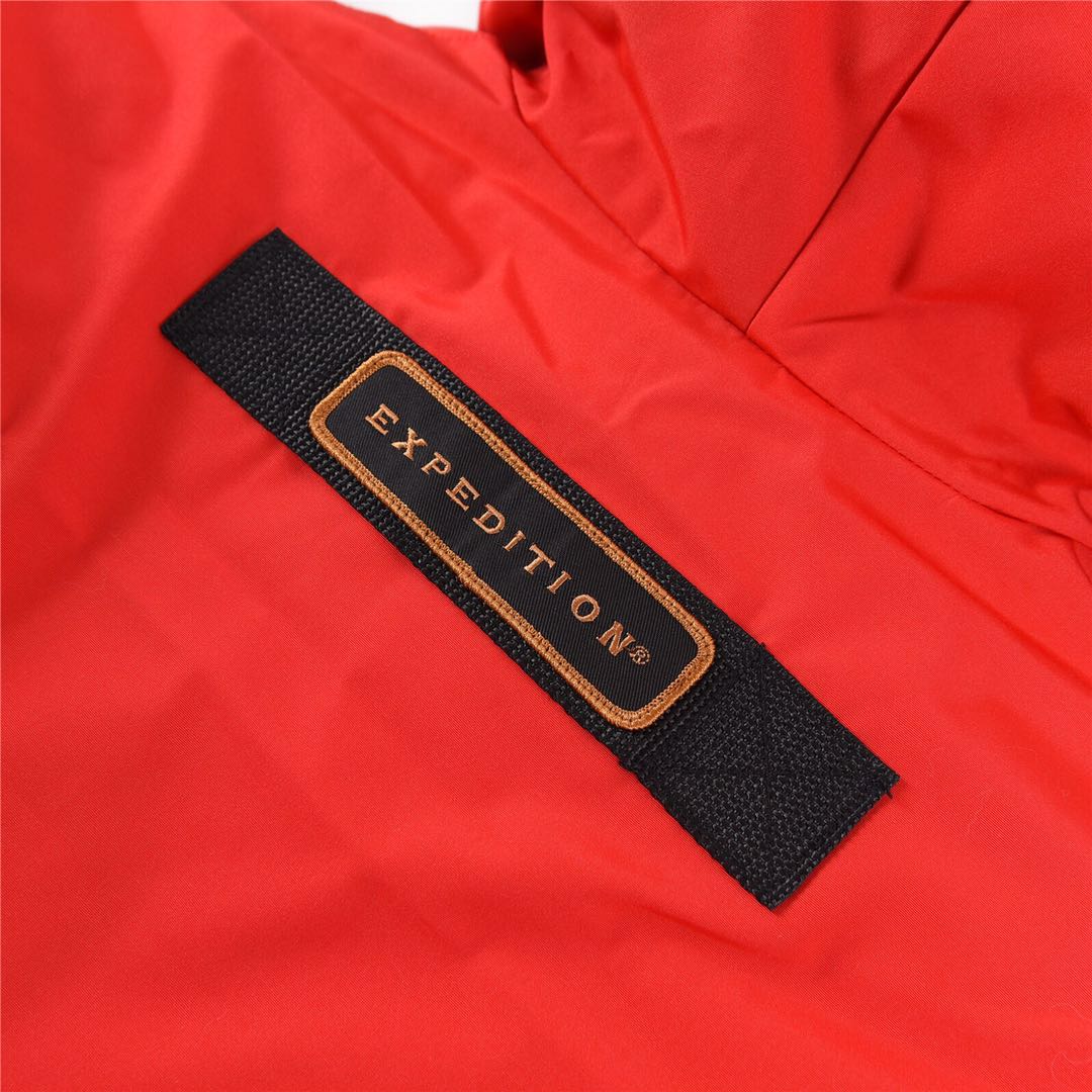 09 Canada Gooxx Expedition 4660L Red Female