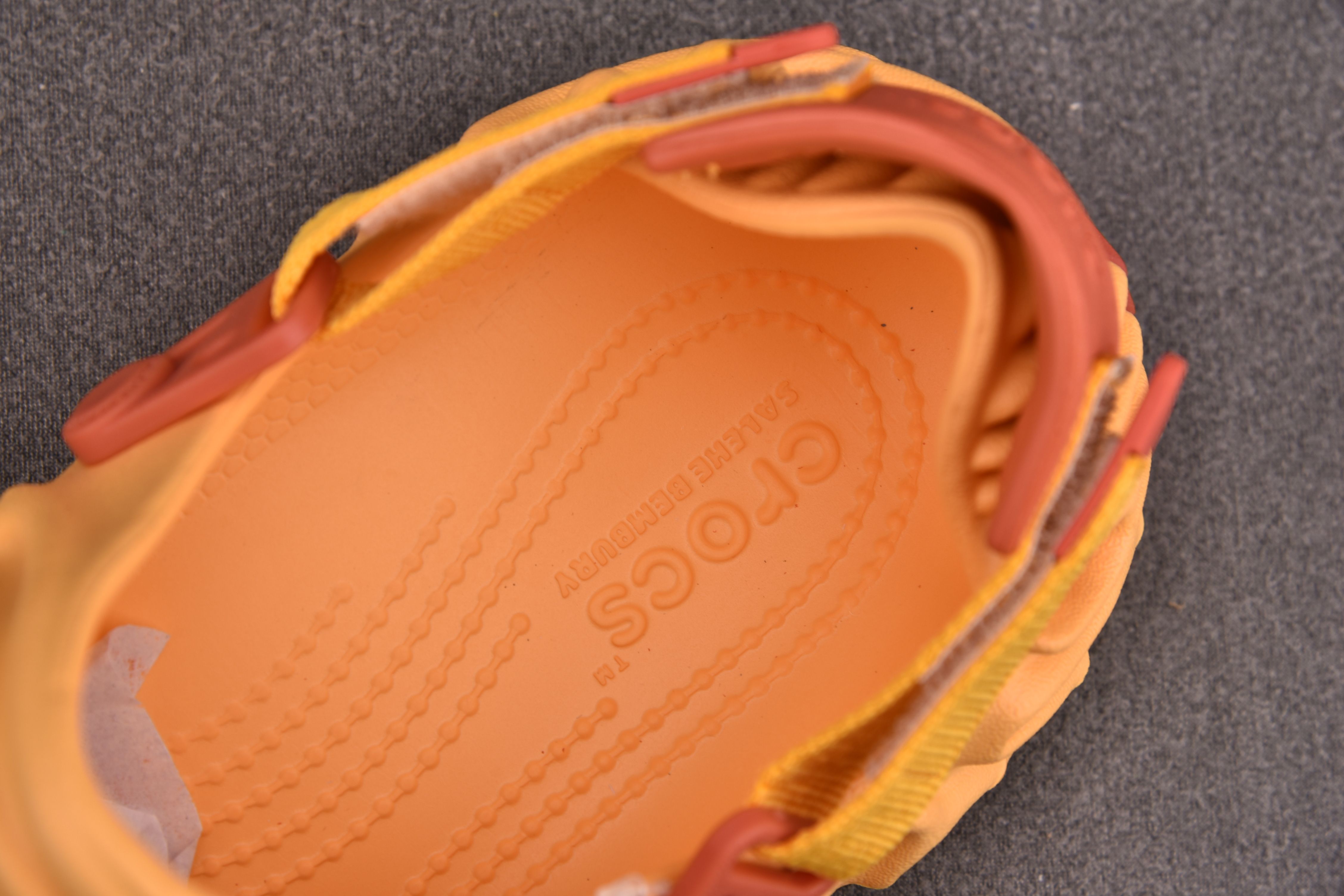 Salehe Bembury x Crocs Pollex Clog Light Gold