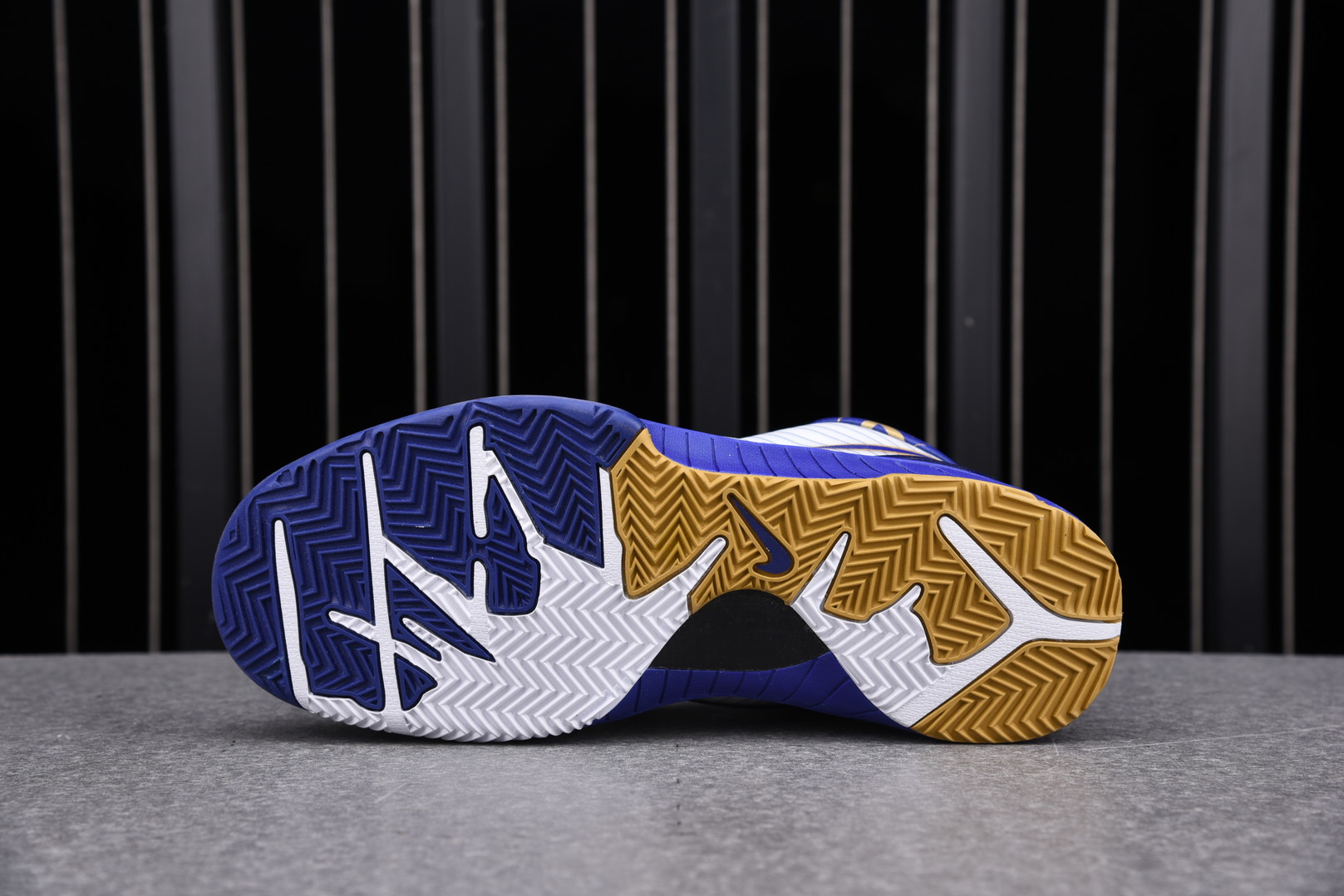Nike Kobe 4 NBA Final MVP Home