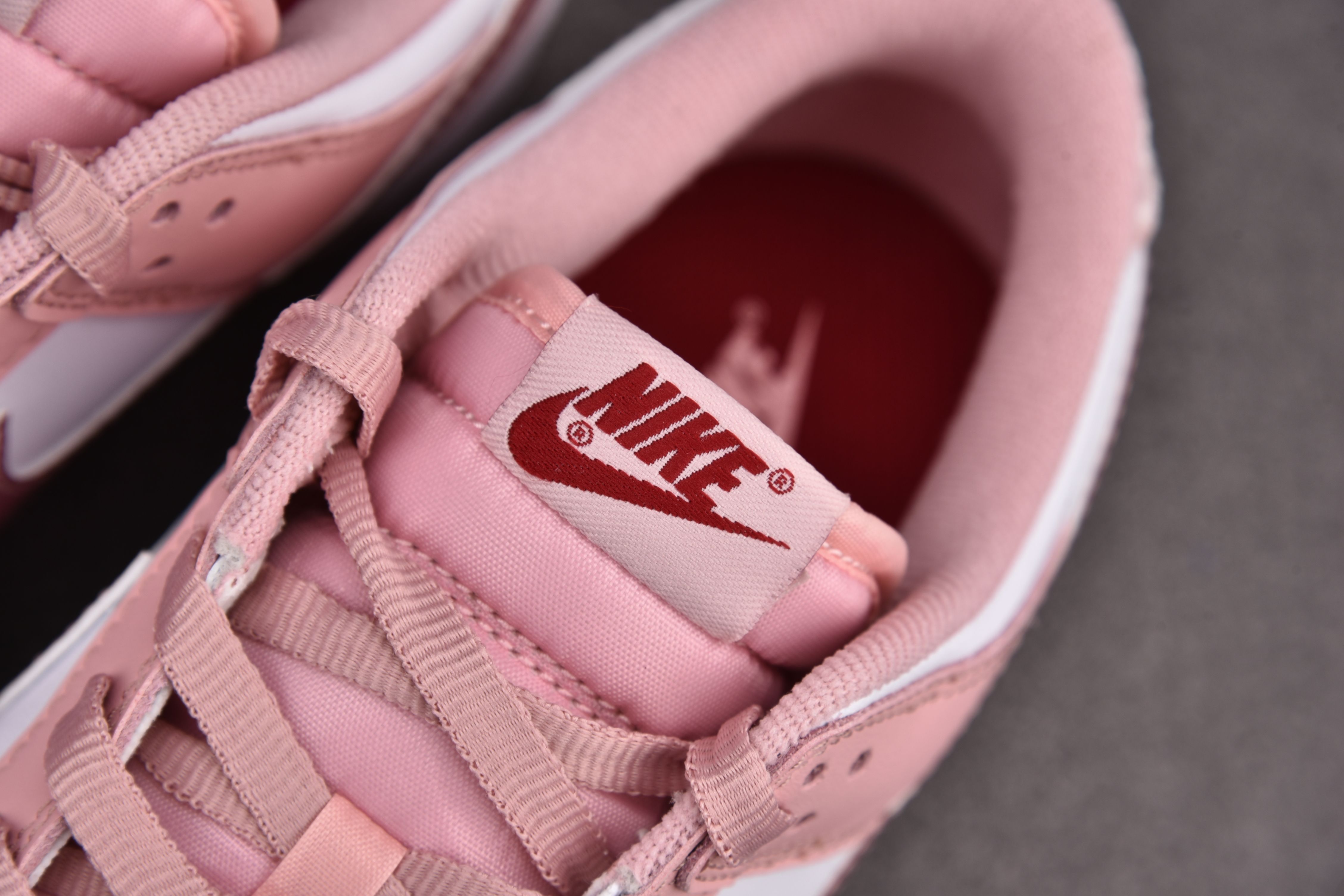 Nike Dunk Low Pink Velvet (GS)