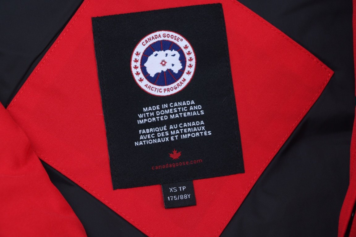 Canada Goose Freestyle Crew Quilted Down Gilet Red