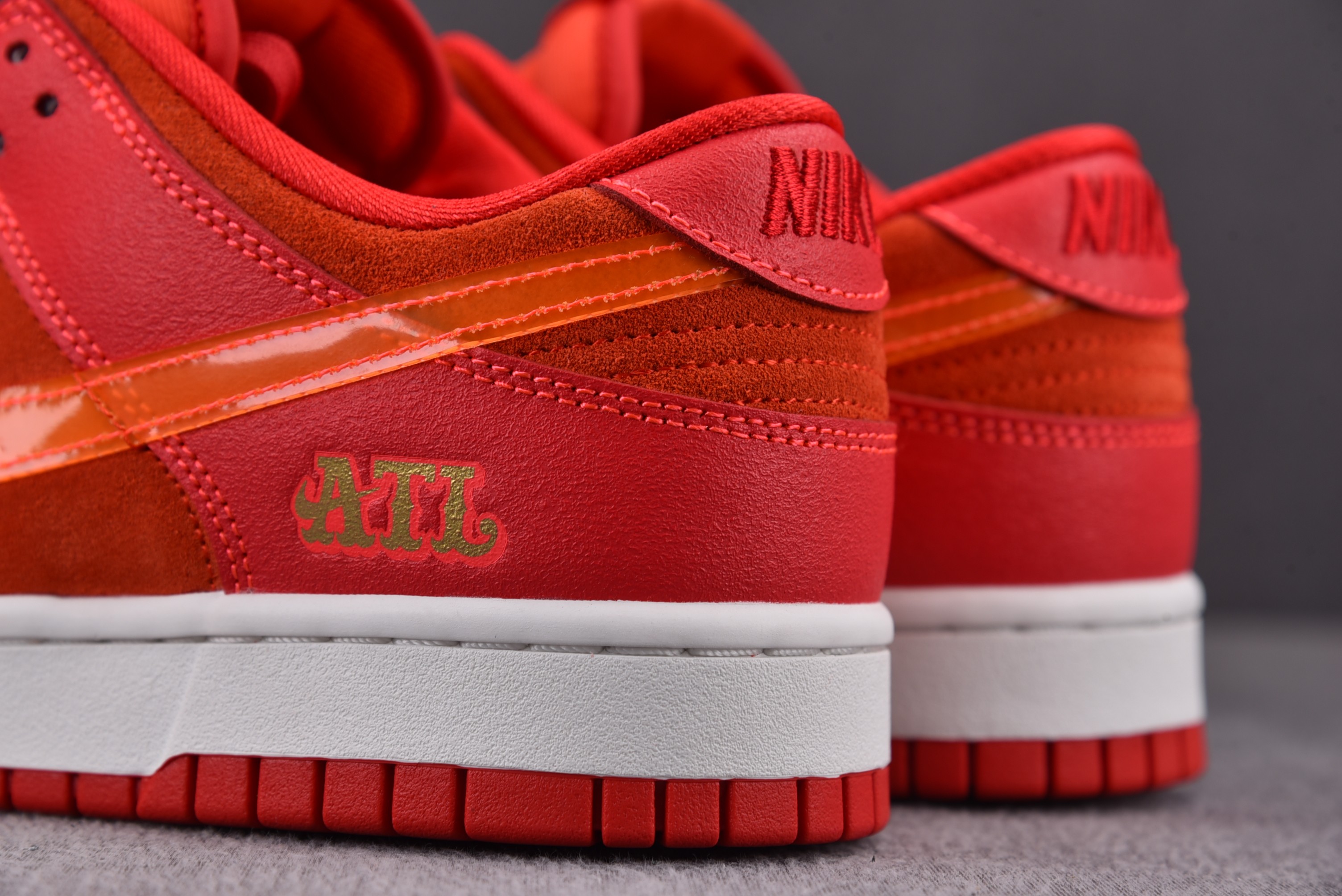 Nike Dunk Low ATL