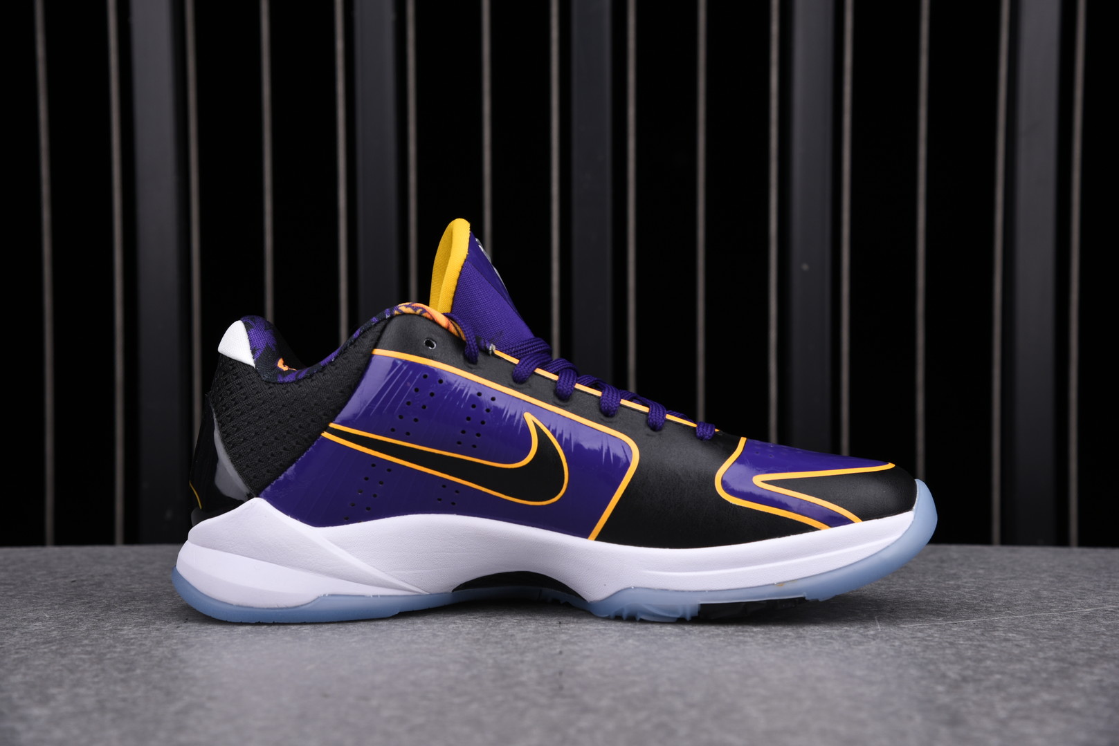 Nike Kobe 5 Protro Lakers 5x Champ