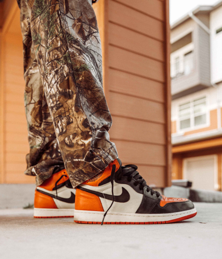 Jordan 1 Retro Shattered Backboard