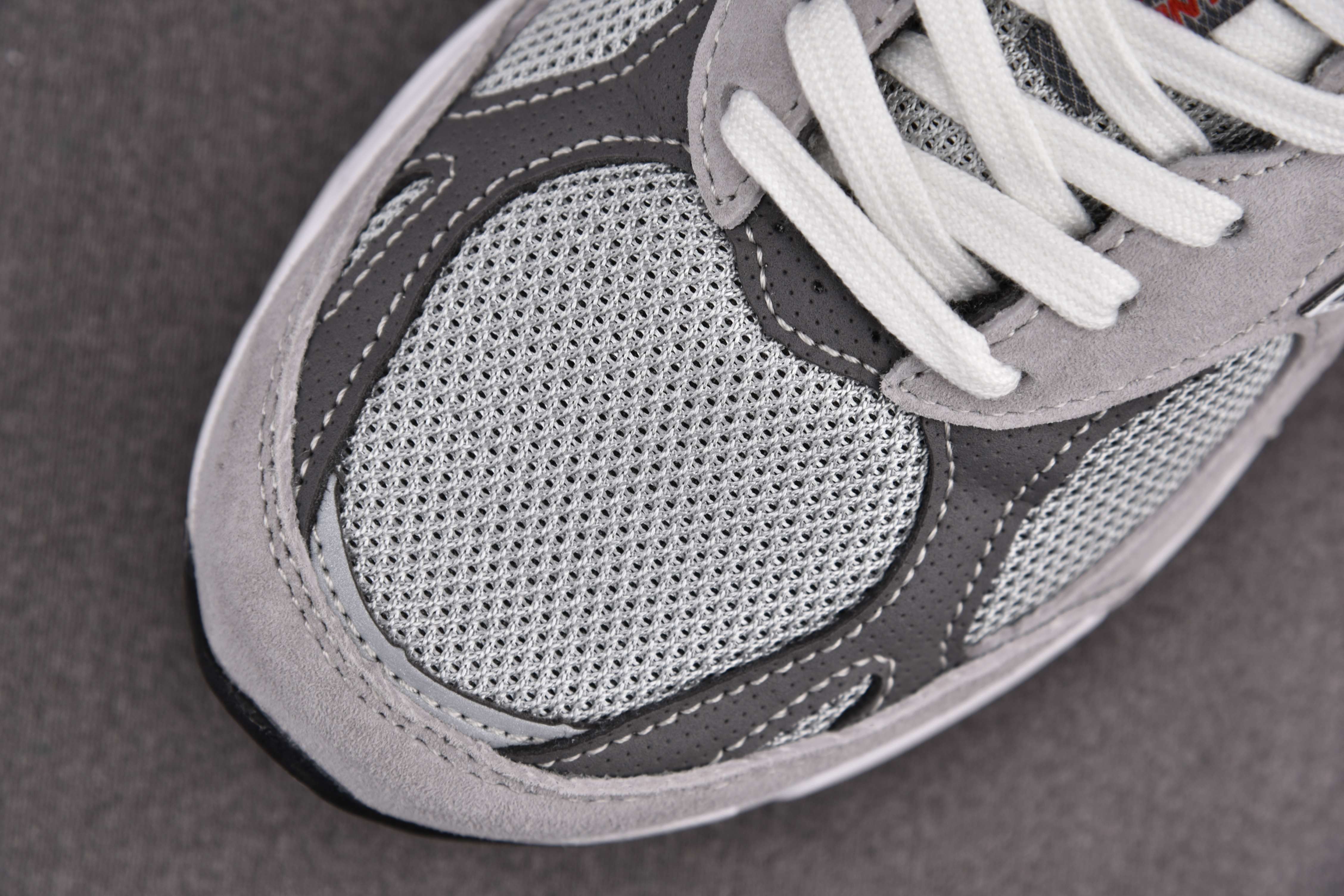 New Balance 990v3 MiUSA Version 3 Grey