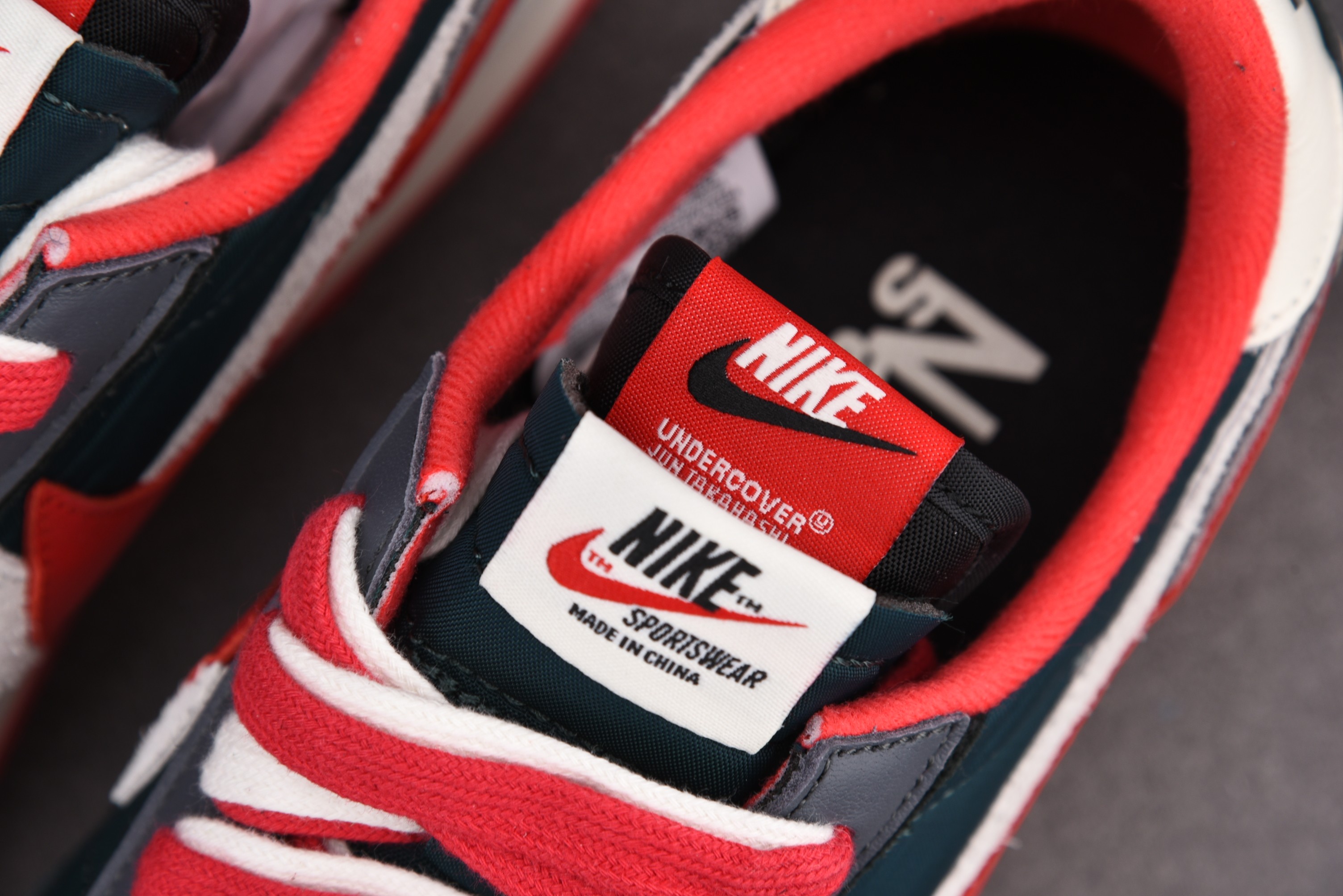 Nike LD Waffle sacai Undercover Midnight Spruce University Red