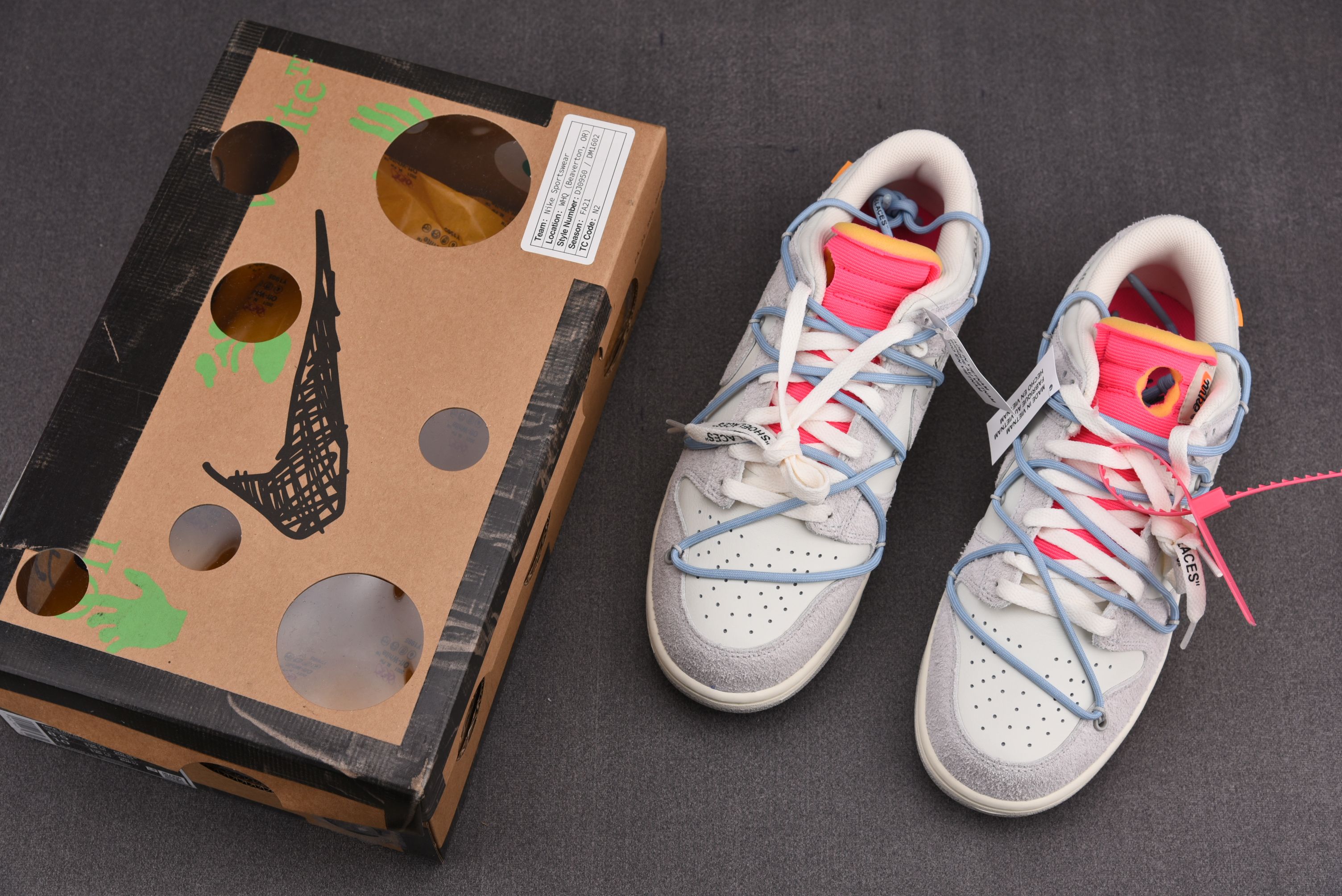 Nike Dunk Low Off-White Lot 38