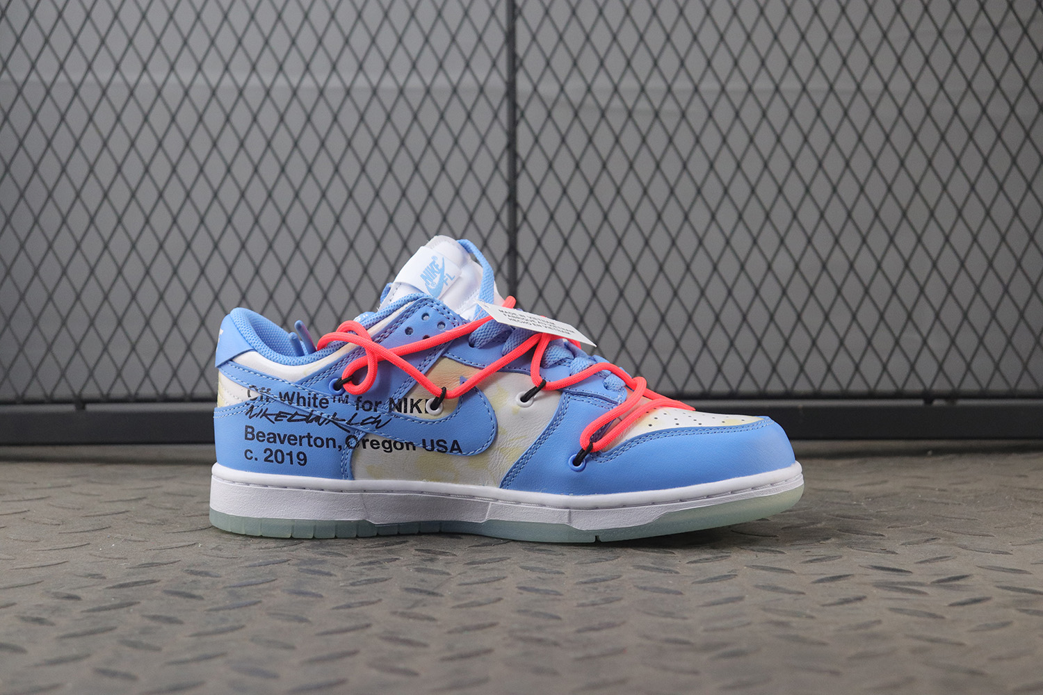 Nike Dunk Low SB Off White X Futura X SB 'UNC'