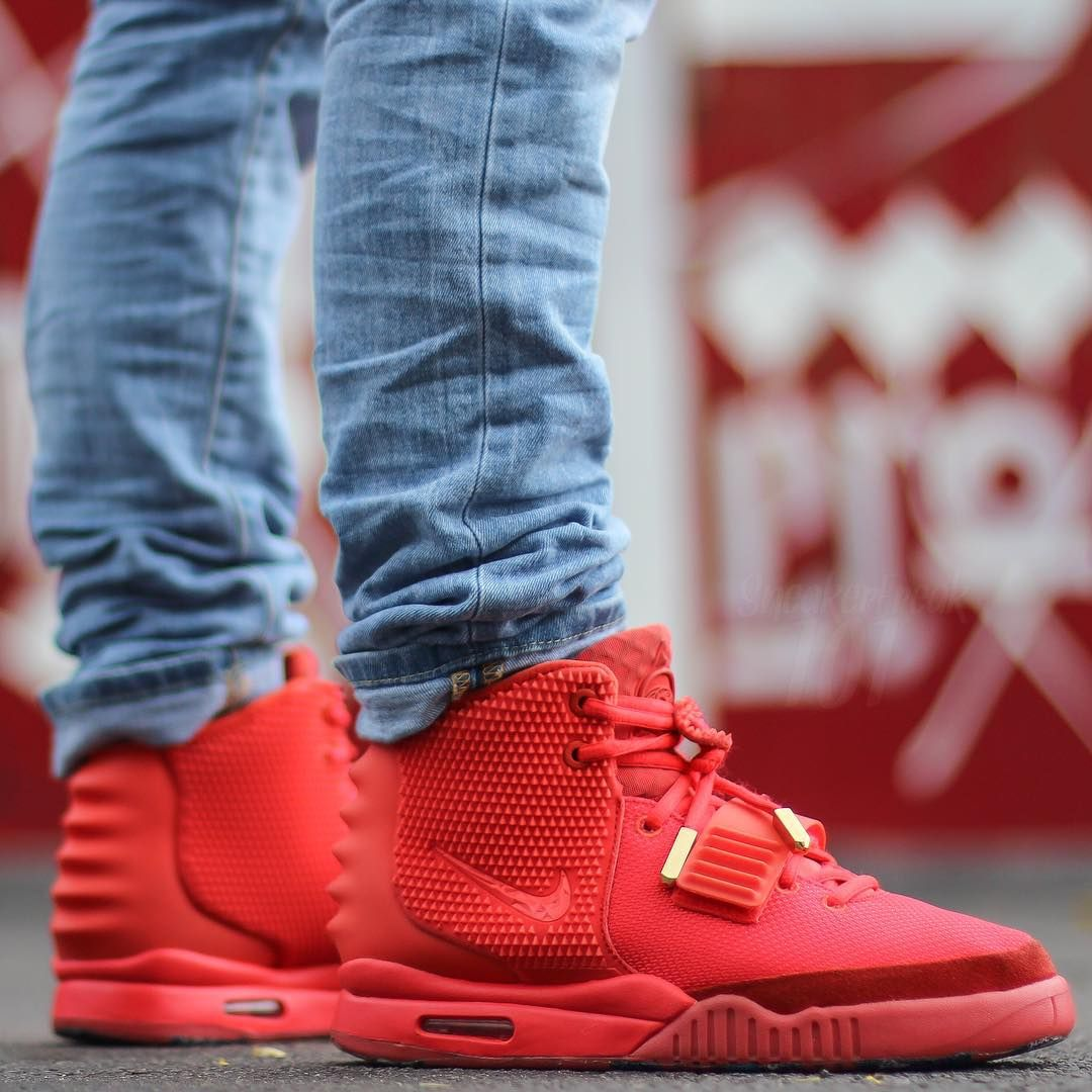 Nike Air Yeezy 2 SP Red October