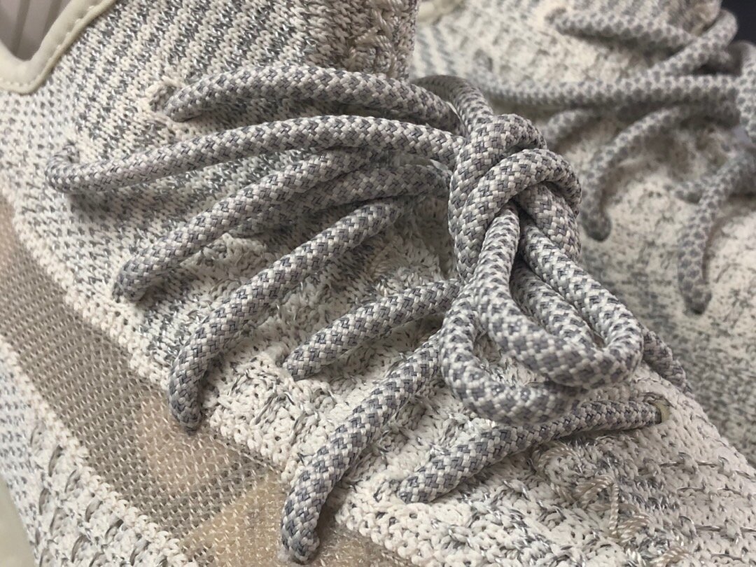 adidas Yeezy Boost 350 V2 Lundmark Reflective