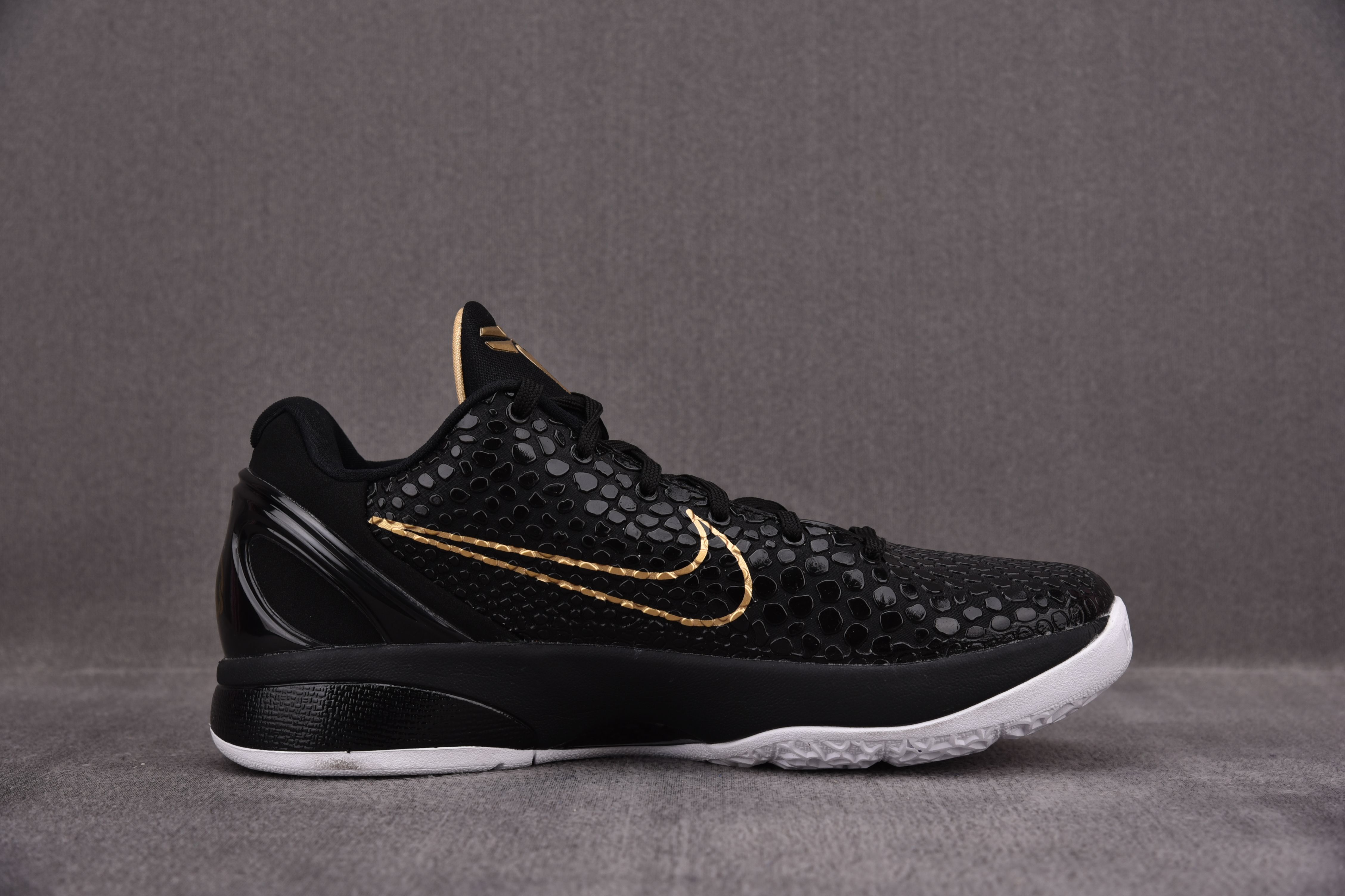 Nike Kobe 6 Protro Mambacita Golden Swoosh
